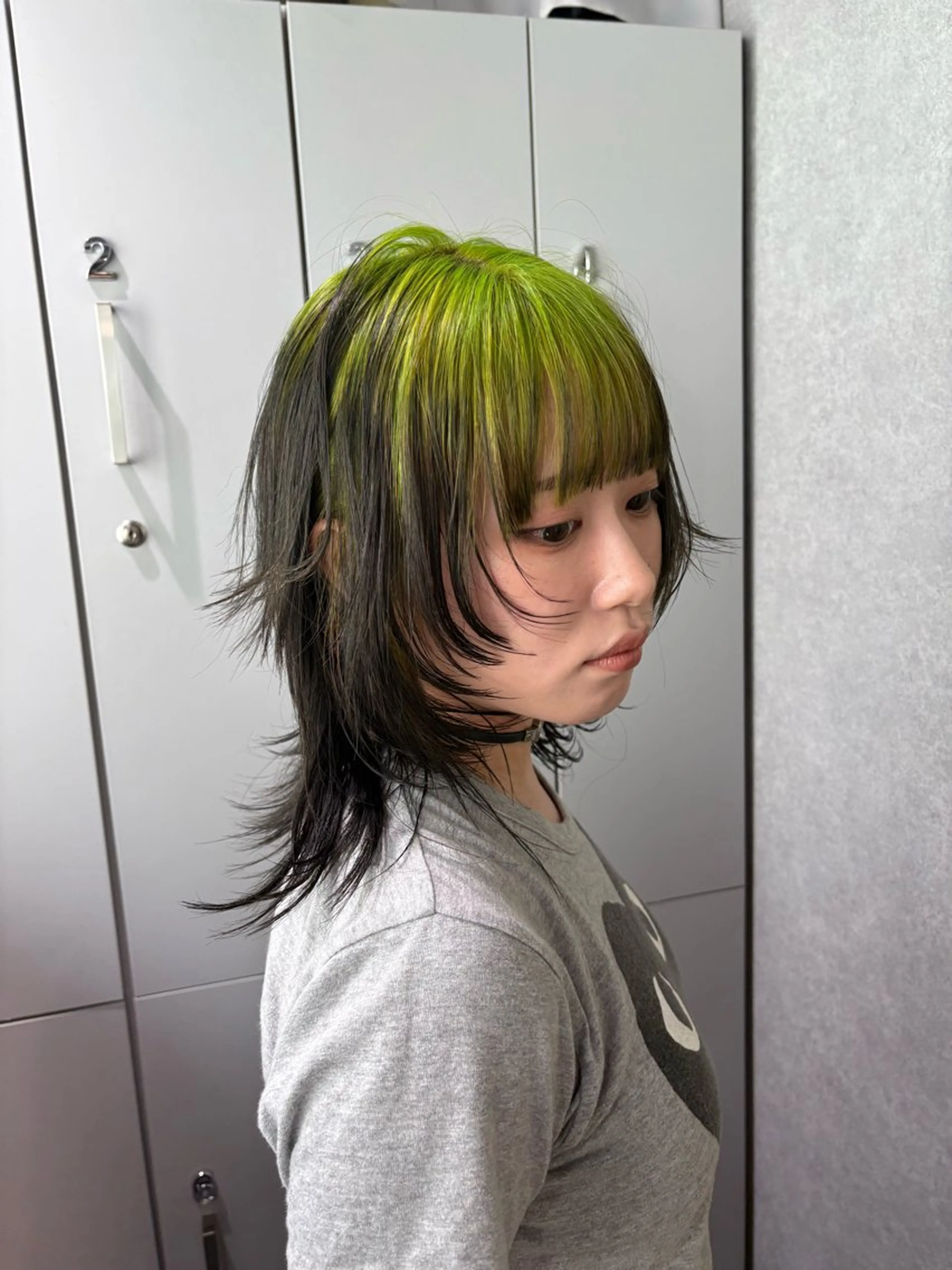 ミディアム カラー rilas博多所属・博多JYUI/ウルフ ハイトーン/デザインのヘアスタイル