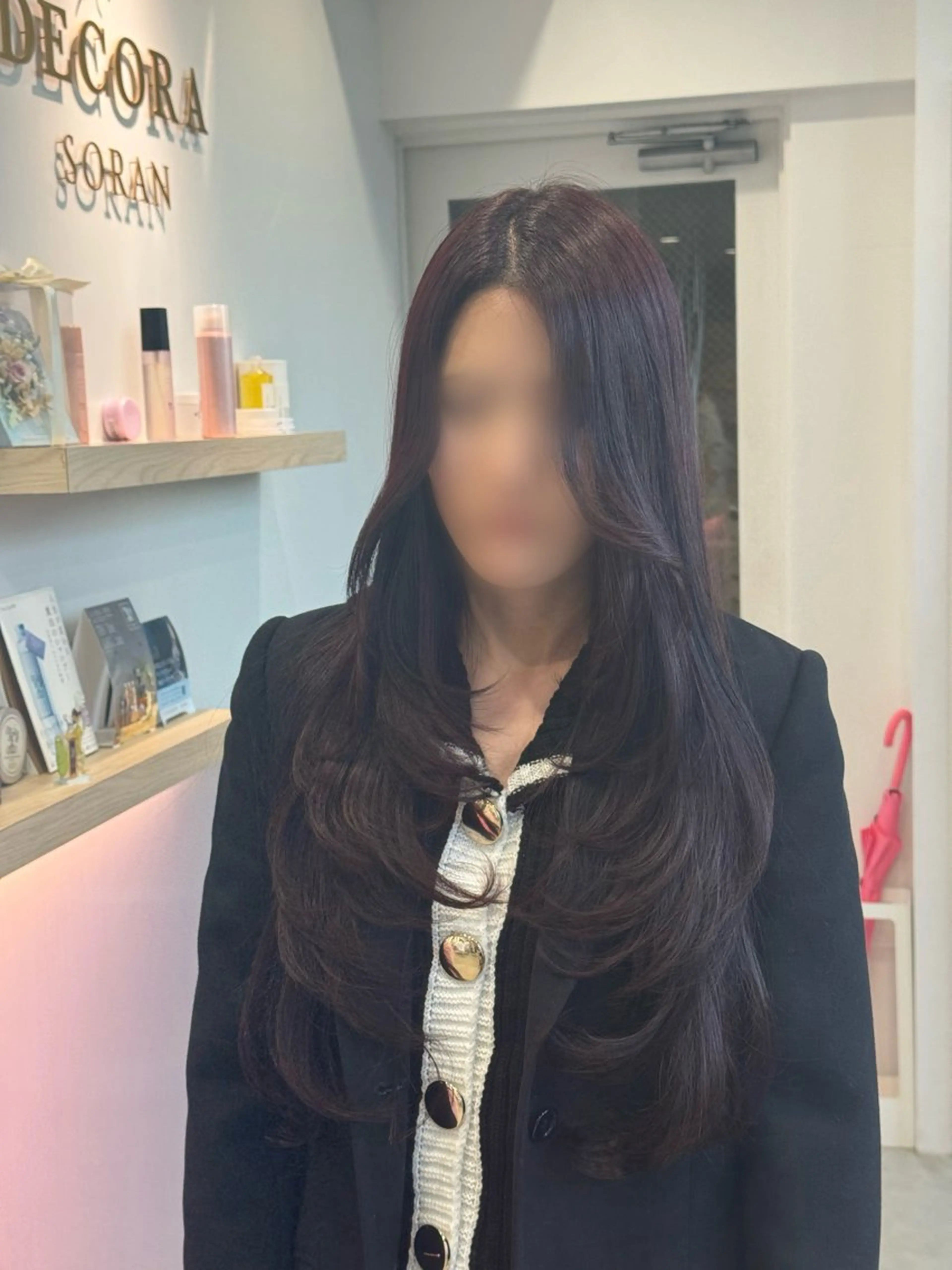 ロング 小村 理音のヘアスタイル