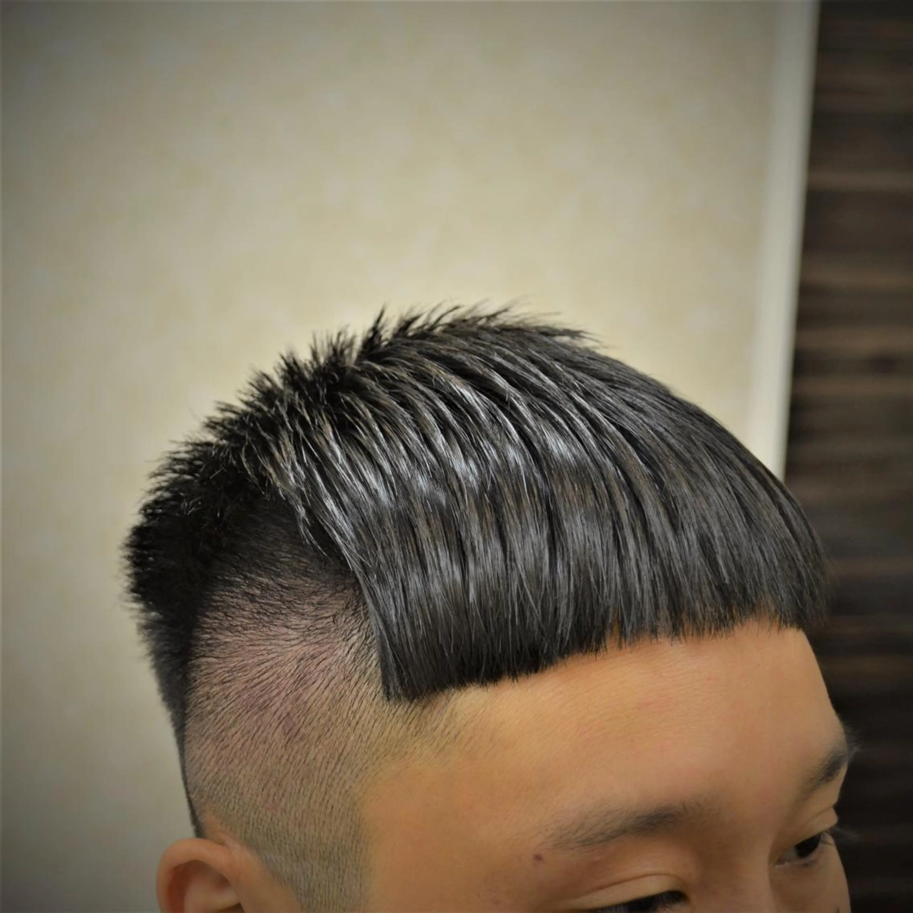 ショート メンズ カット 高野浩平/フェード ツイストスパイラルのヘアスタイル