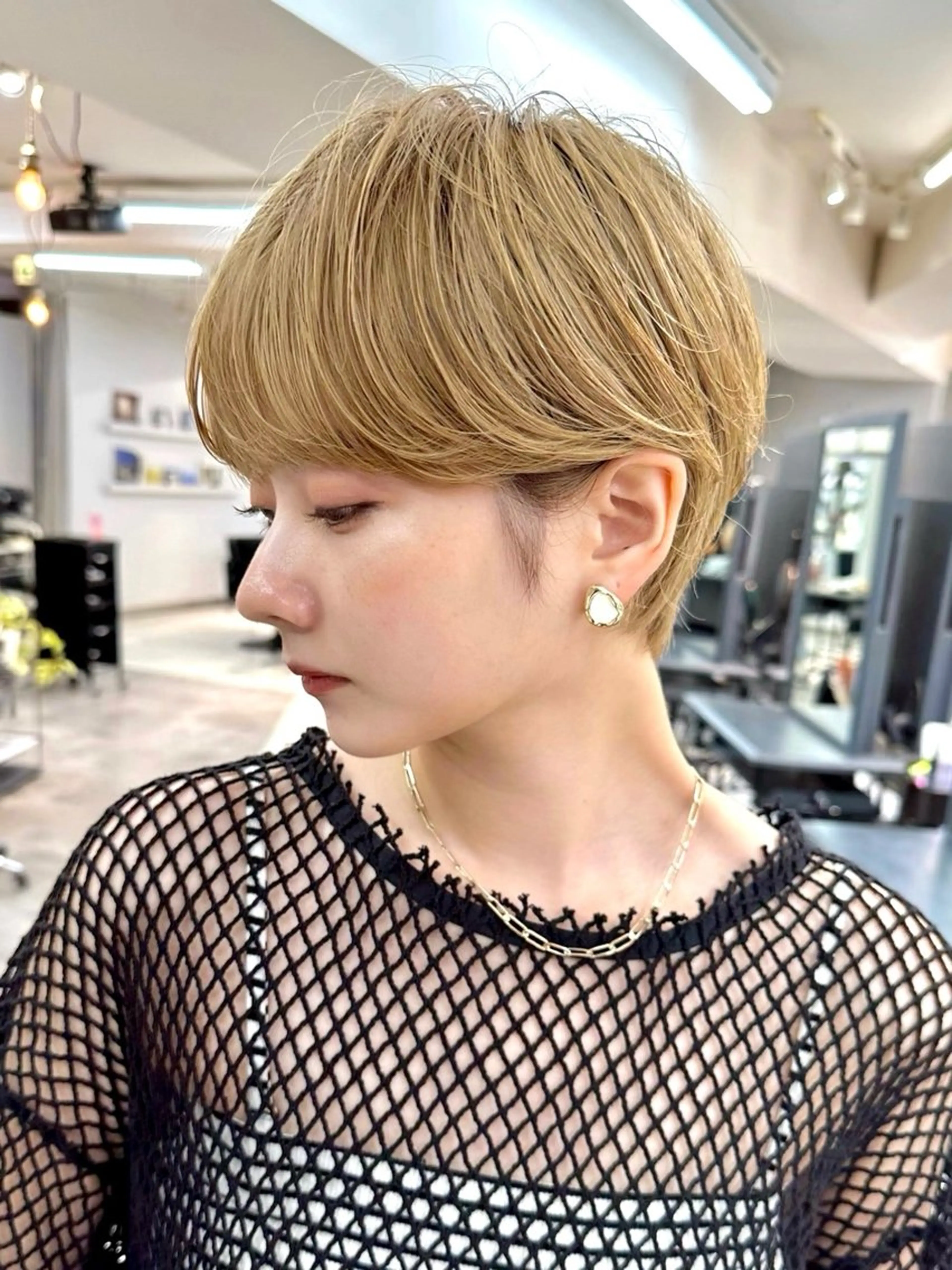 ショート カット ヘアカラー トリートメント 骨格診断で絶対可愛い ✨丸みショート✨凌弥のヘアスタイル