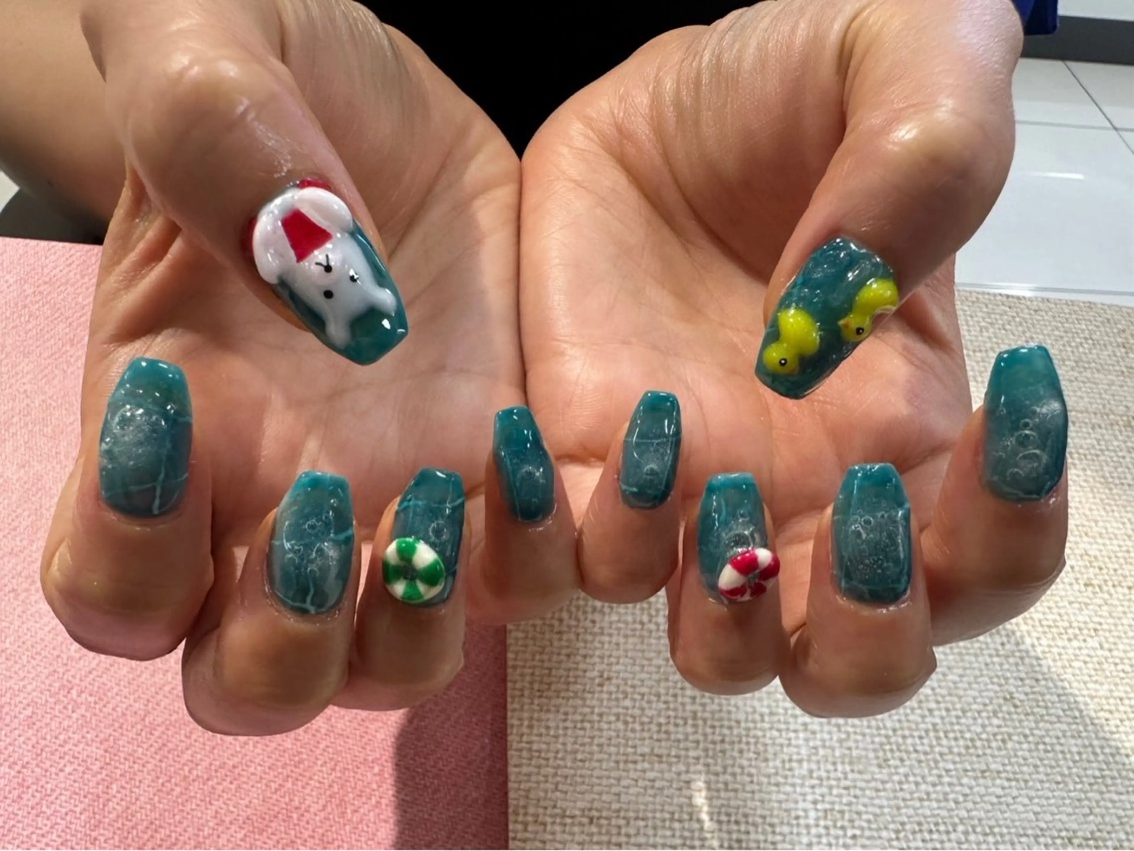 ネイル ハンドネイル LaViena姫路所属・e_nail 〜本格ケア〜のネイルデザイン