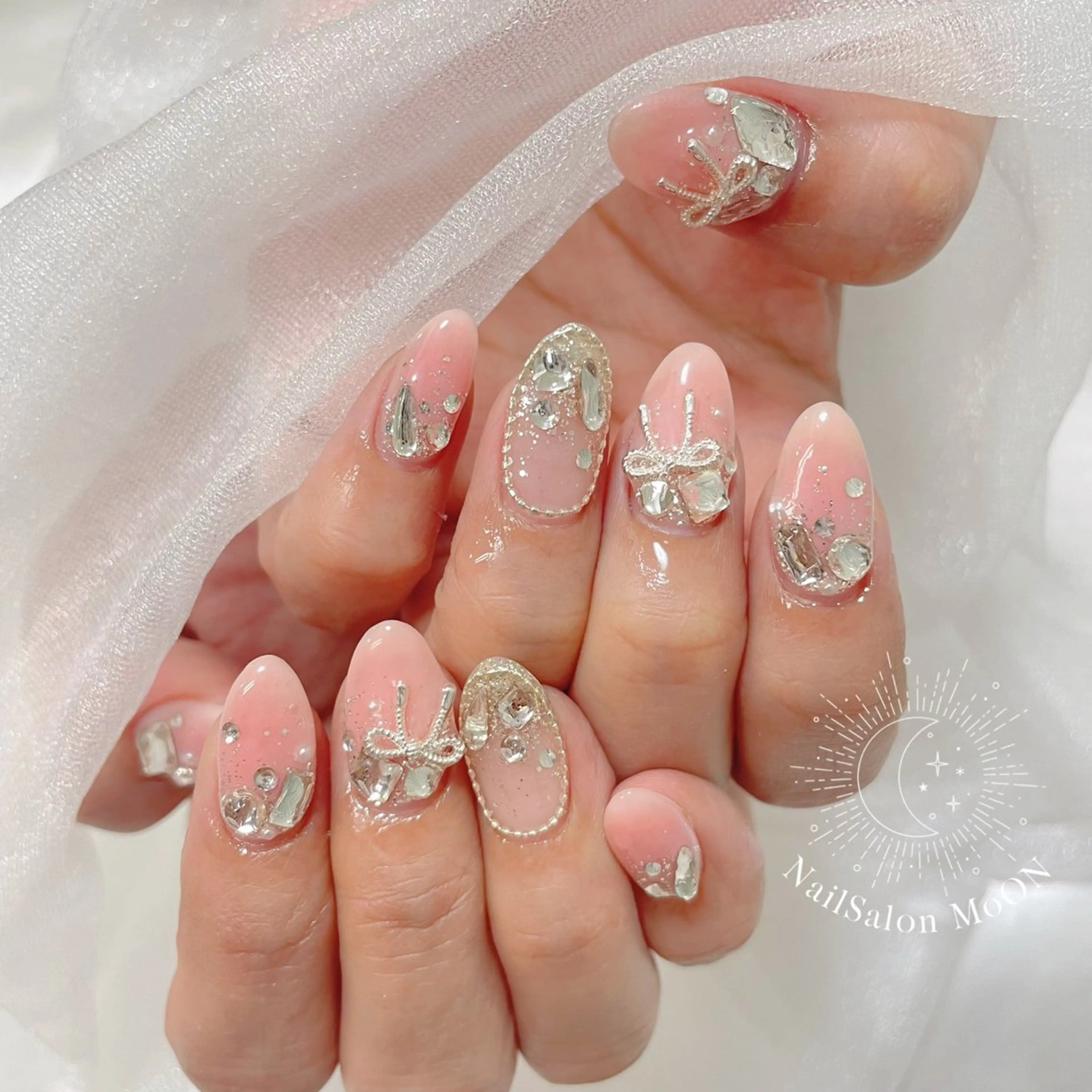 ネイル ハンドネイル ハンドケア MoON...❤︎ MeGuのネイルデザイン