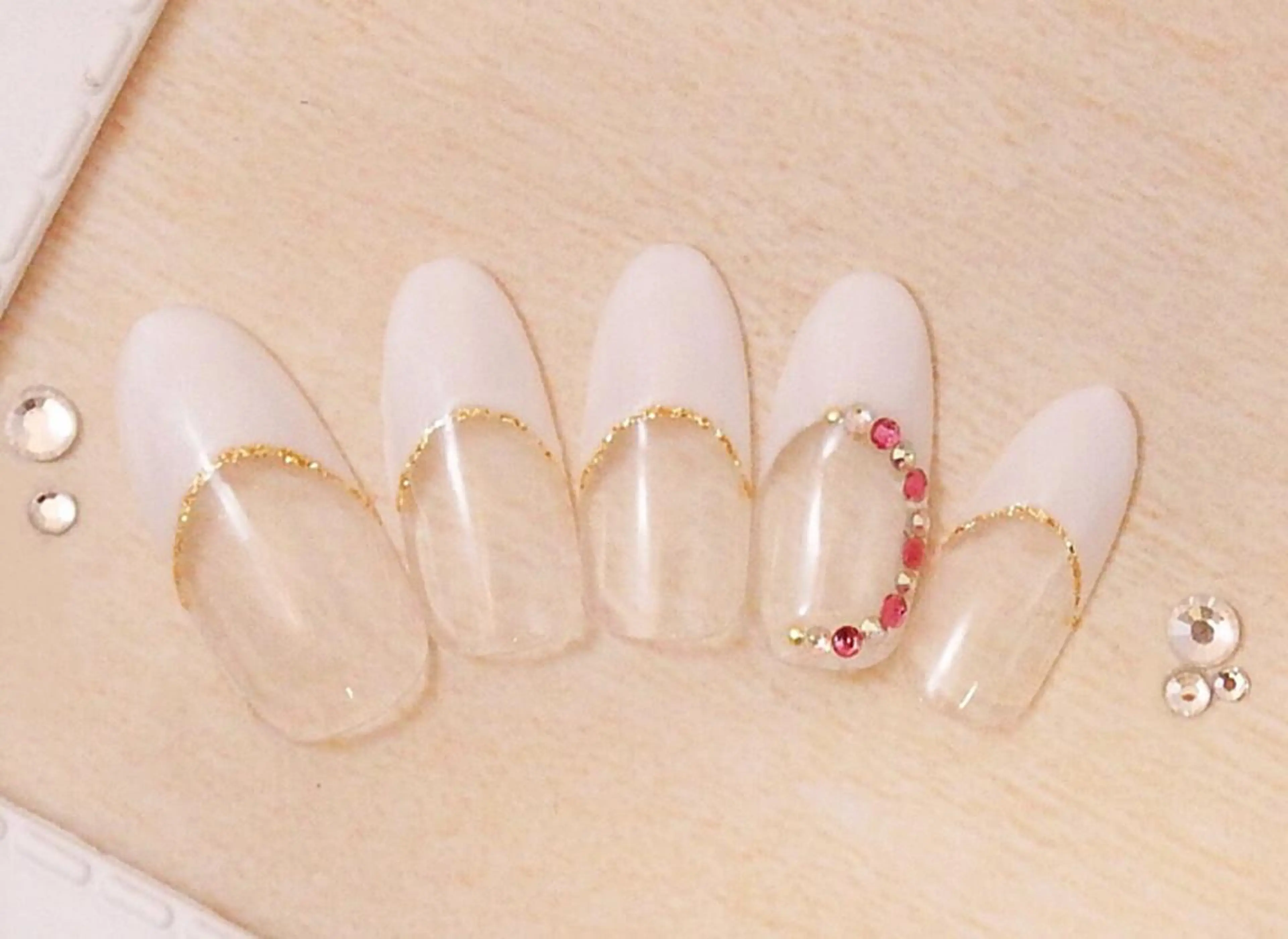 ネイル ハンドネイル ゲン レイカのネイルデザイン