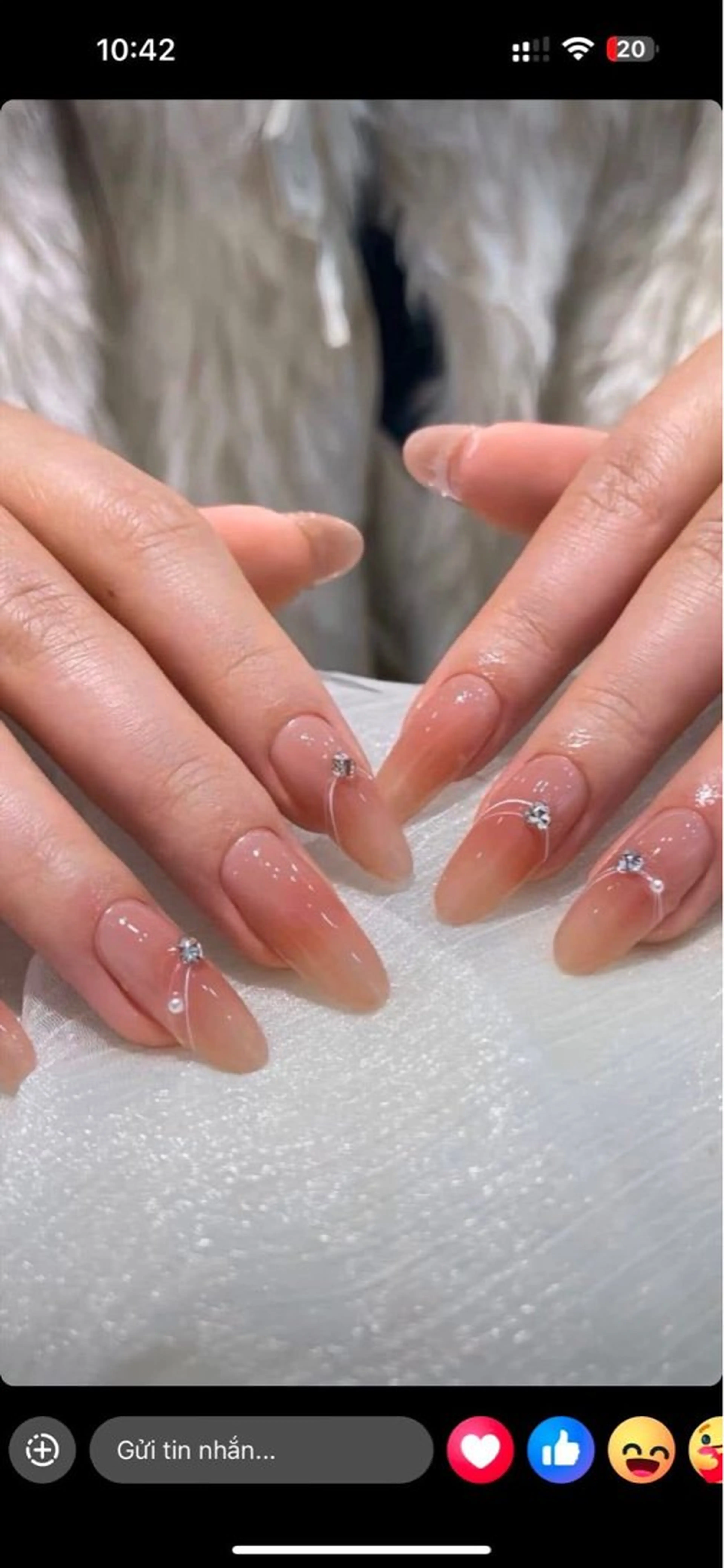 ネイル アートネイル フラワーネイル フレンチネイル ジェルネイル グラデーション ハンドネイル Ryunail所属・Ryu Nail NekoChanのネイルデザイン