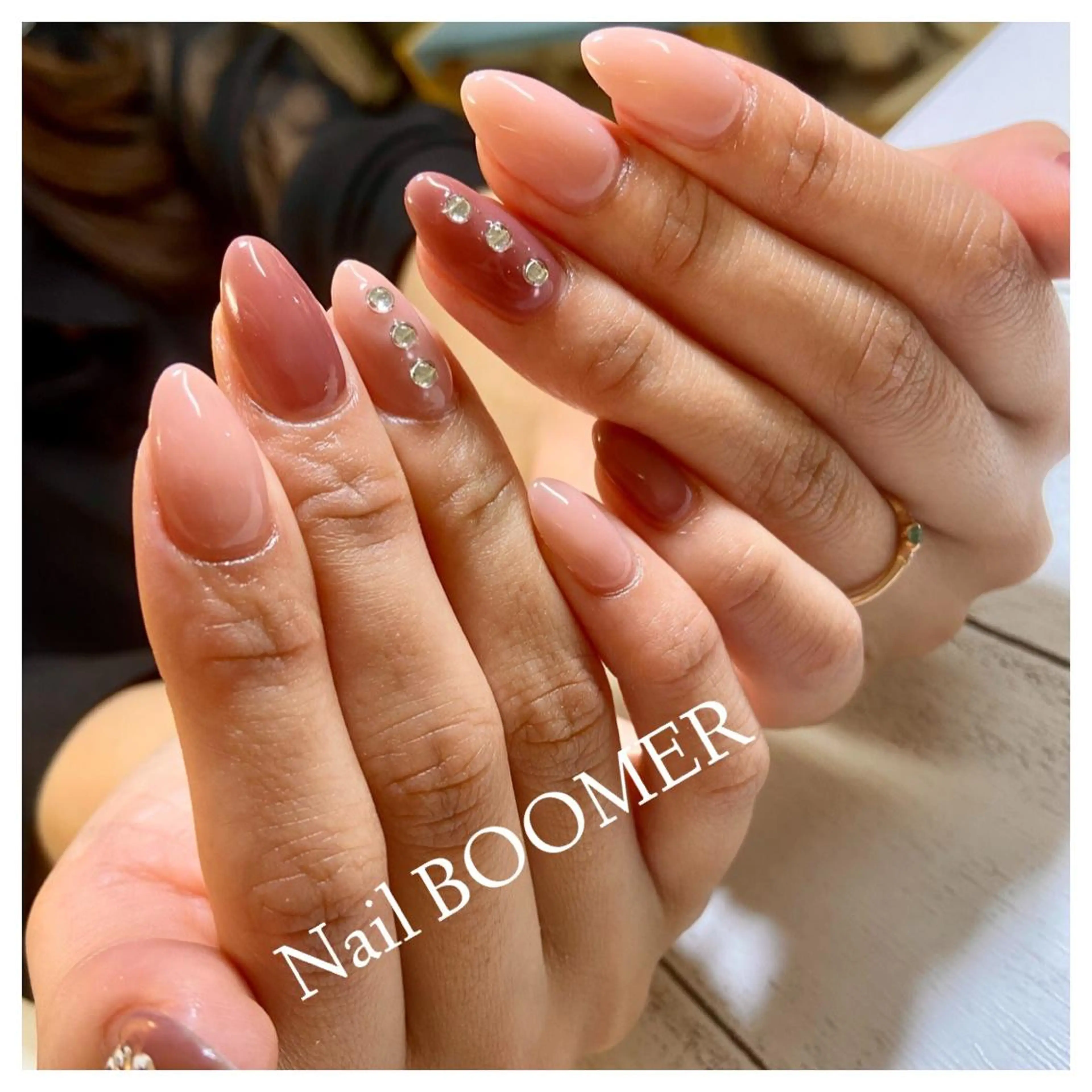 ネイル ハンドネイル ネイル ブーマーのネイルデザイン