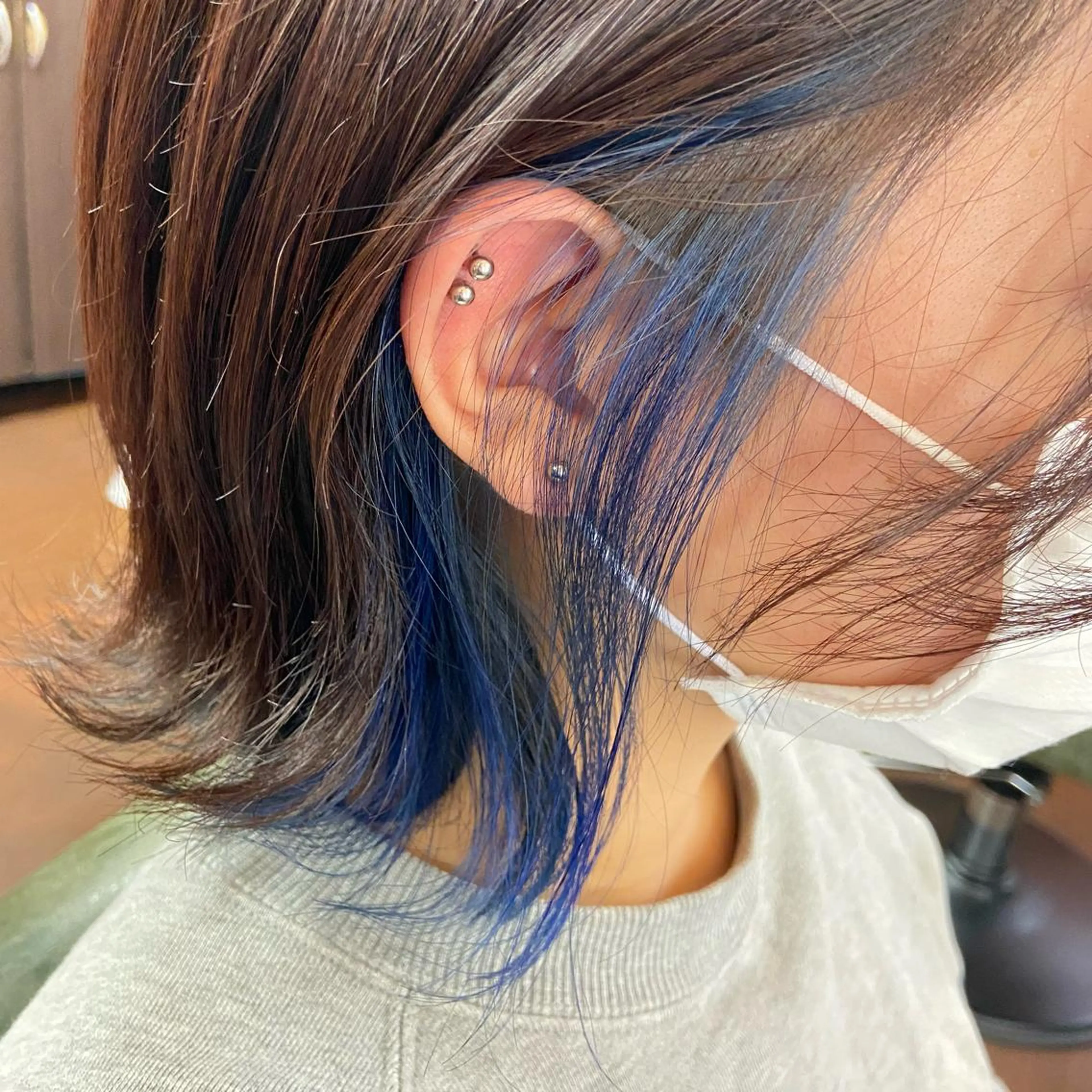 ミディアム カラー イヤリングカラー インナーカラー指名 No.1菊池柊真のヘアスタイル