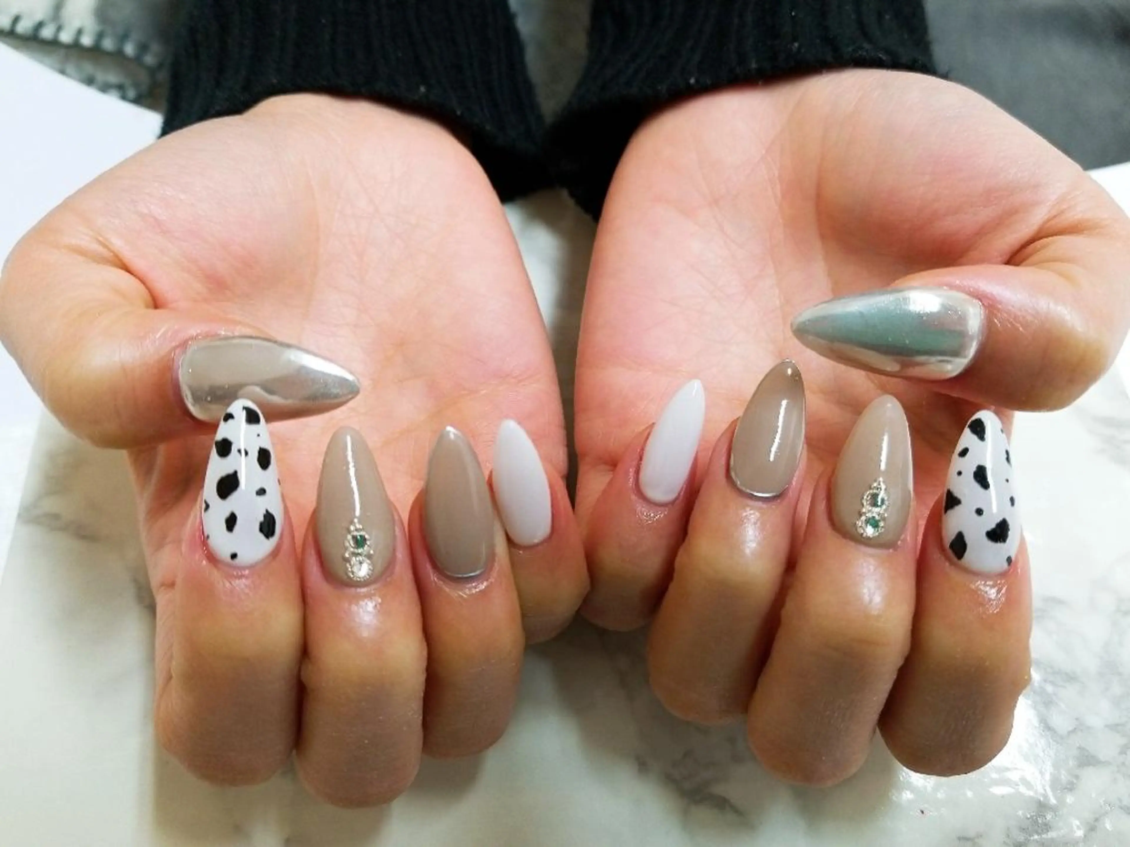 ネイル 河野ちえ (雑誌掲載サロン)のネイルデザイン