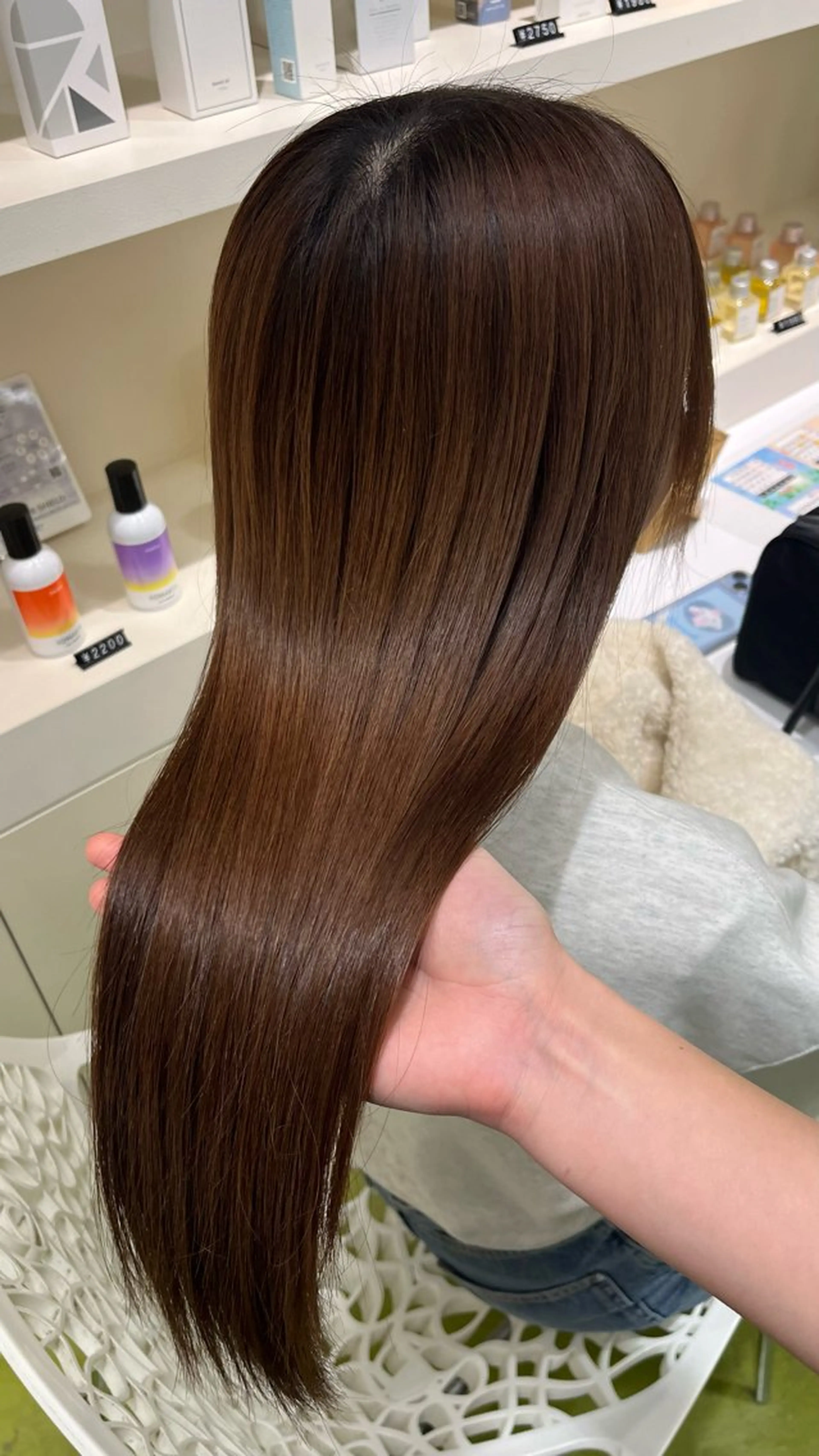 セミロング レイヤーカット/ 艶カラー/YUKAのヘアスタイル