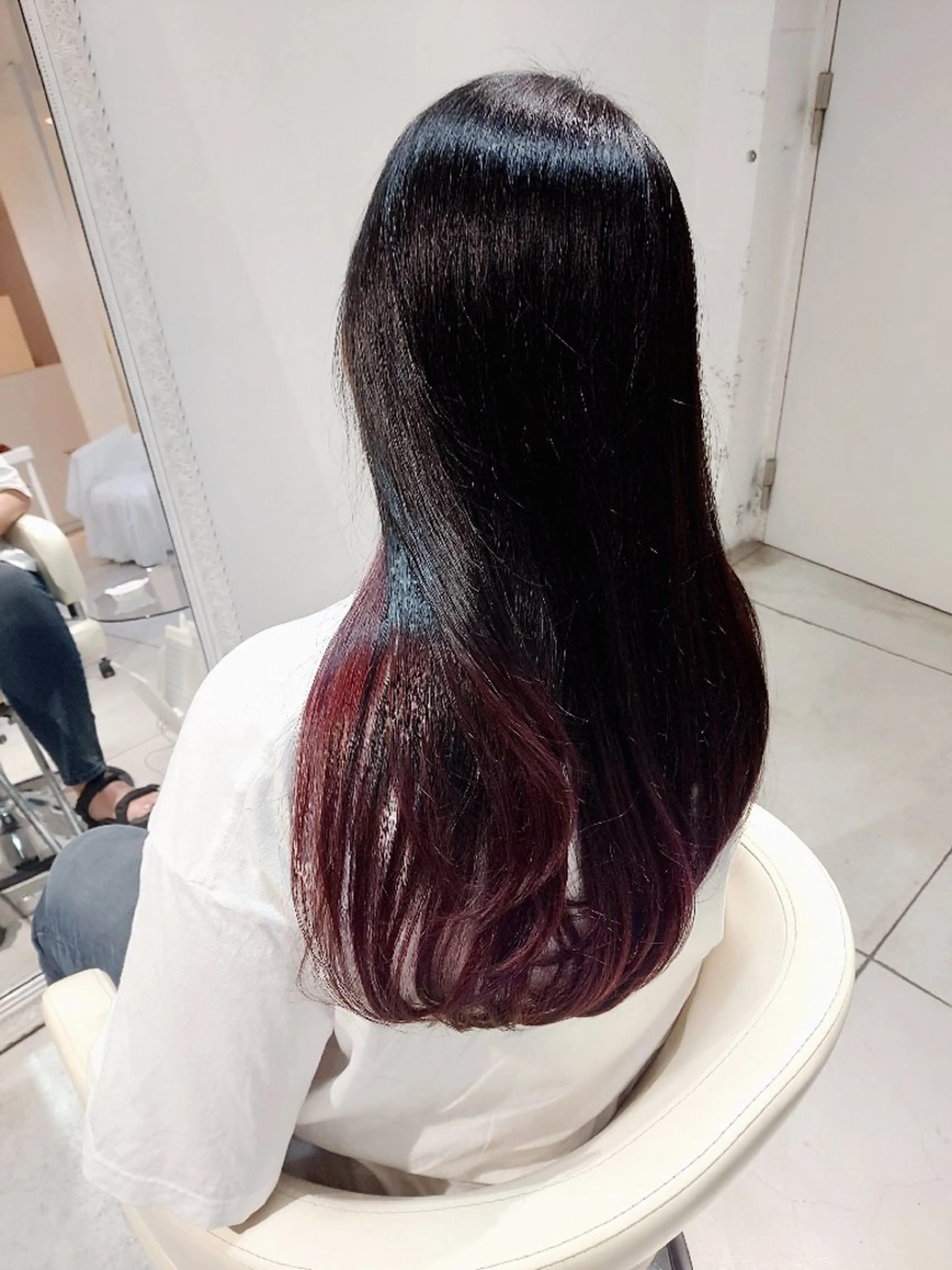 ロング カラー ブリーチ インナーカラー ブリーチなしカラー 樋口 千尋のヘアスタイル