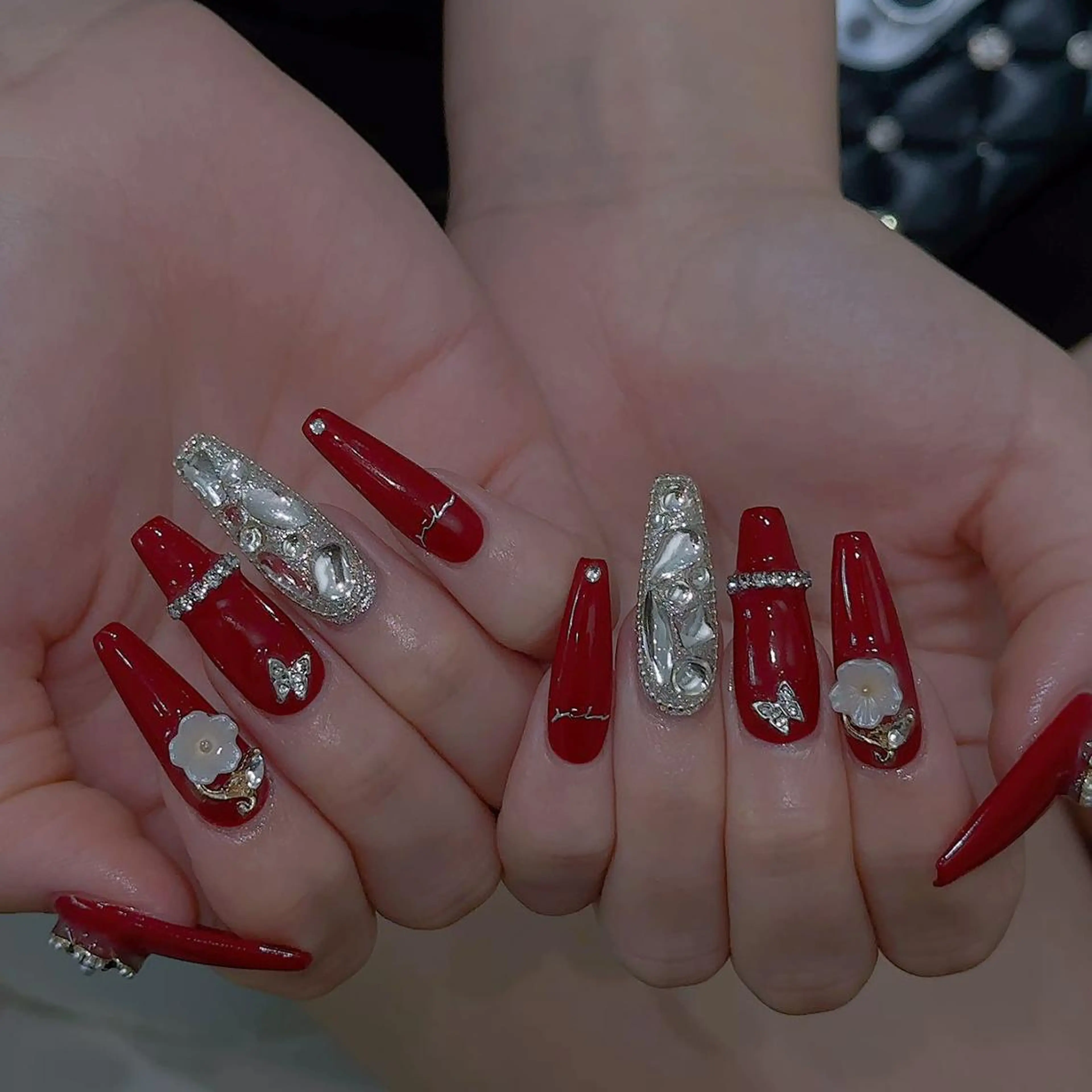 ネイル ハンドネイル Queens みなみのネイルデザイン