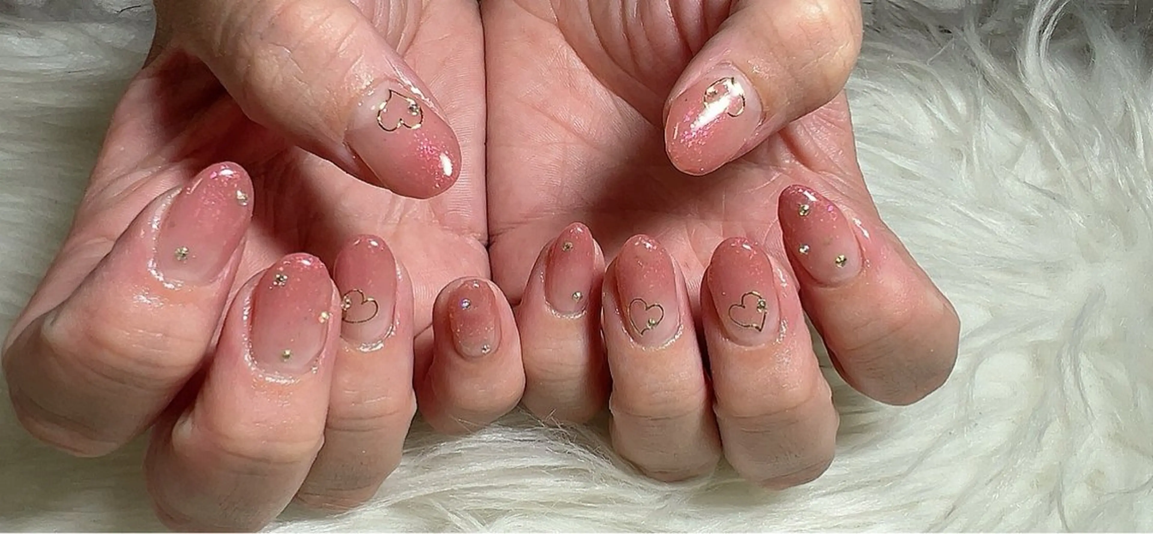 ネイル グラデーション Ruana Nailのネイルデザイン