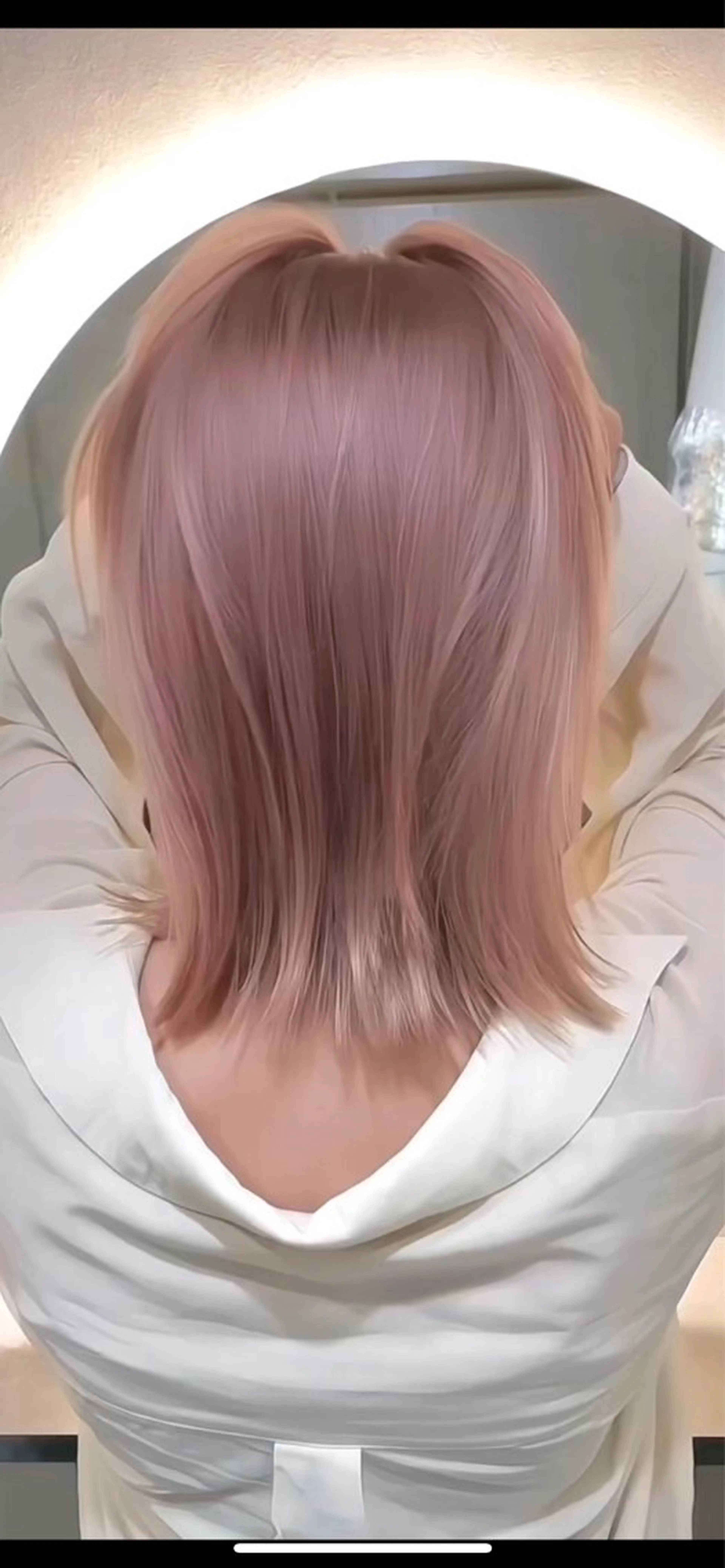 ミディアム カラー ダブルカラー Kvell&Co.所属・ハイトーン カラーのヘアスタイル