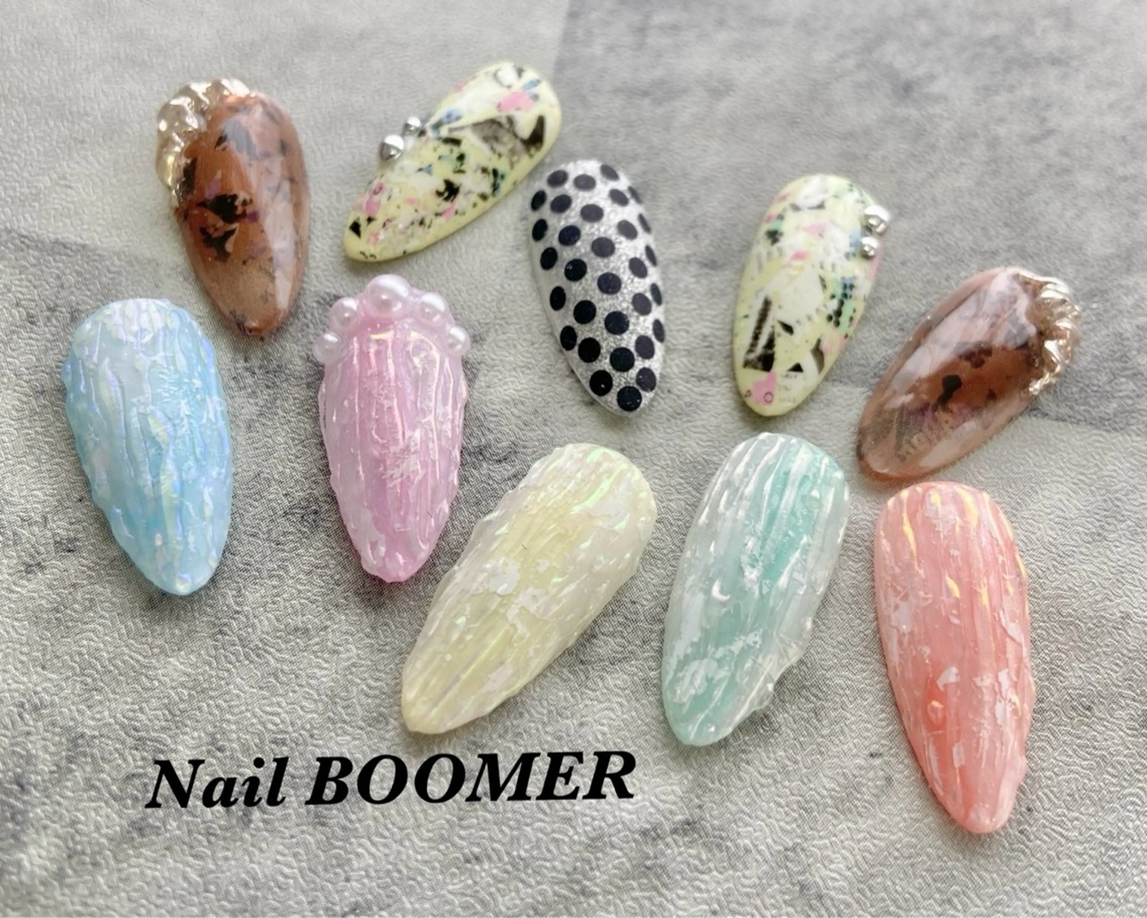 ネイル ハンドネイル ネイル ブーマーのネイルデザイン