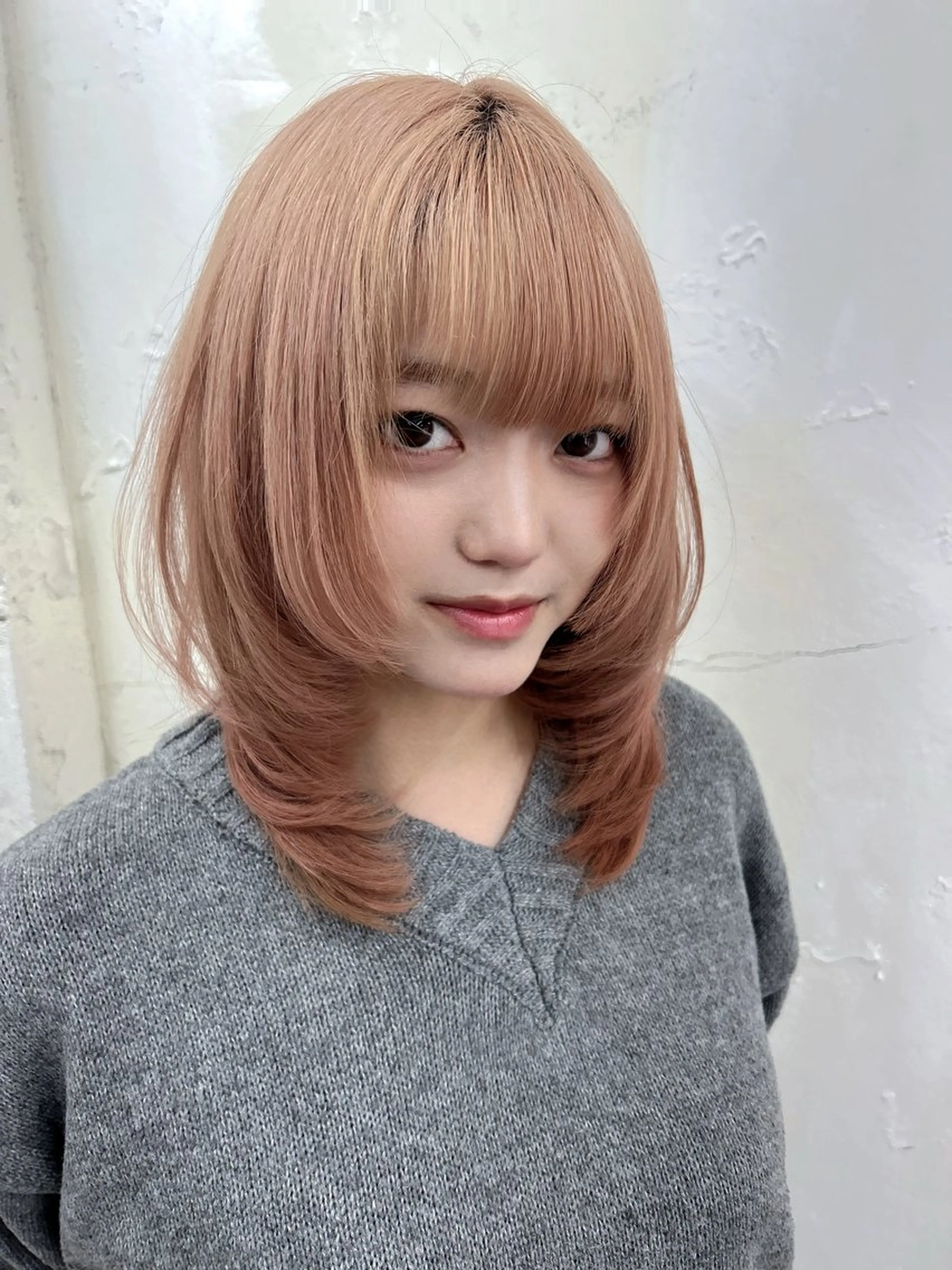 ミディアム ハッシュカット ハイレイヤー レイヤーカット カット トリートメント 下妻 カラーエクステ難波のヘアスタイル