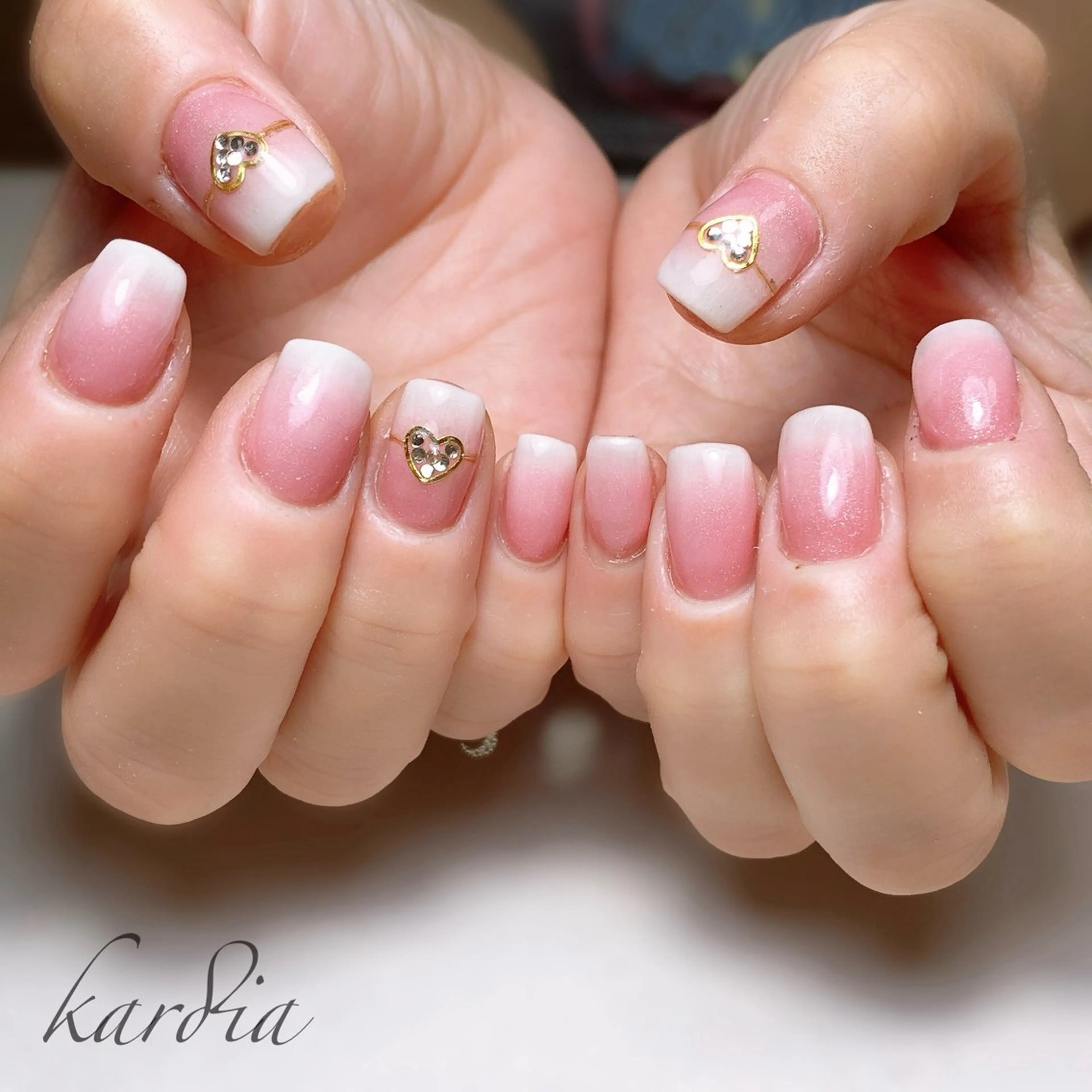 ネイル ハンドネイル καρδιά -ｶﾙﾃﾞｨｱ-のネイルデザイン