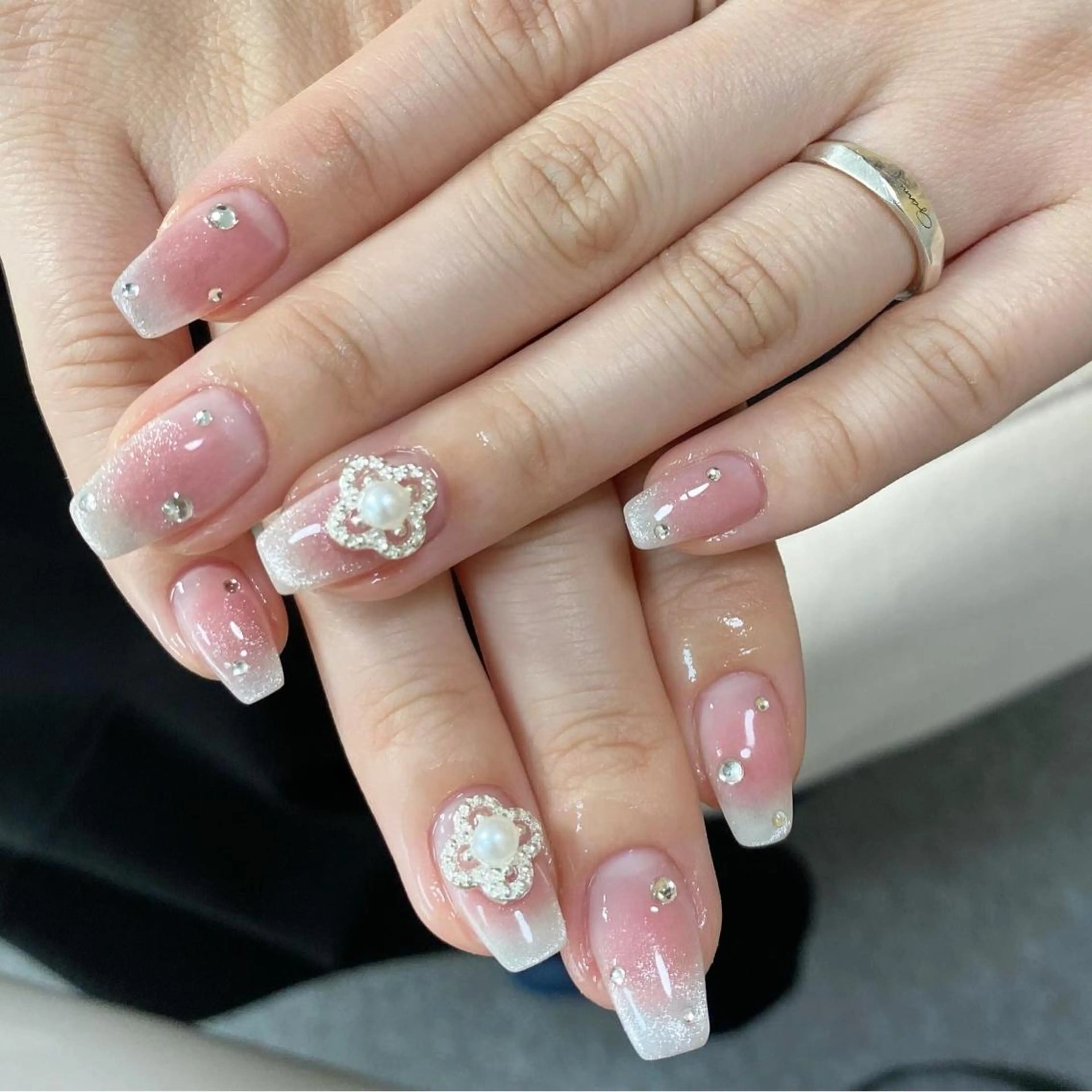 ネイル I P'ink nail salon所属・I pinknail 韓国風·持ち込み専門のネイルデザイン