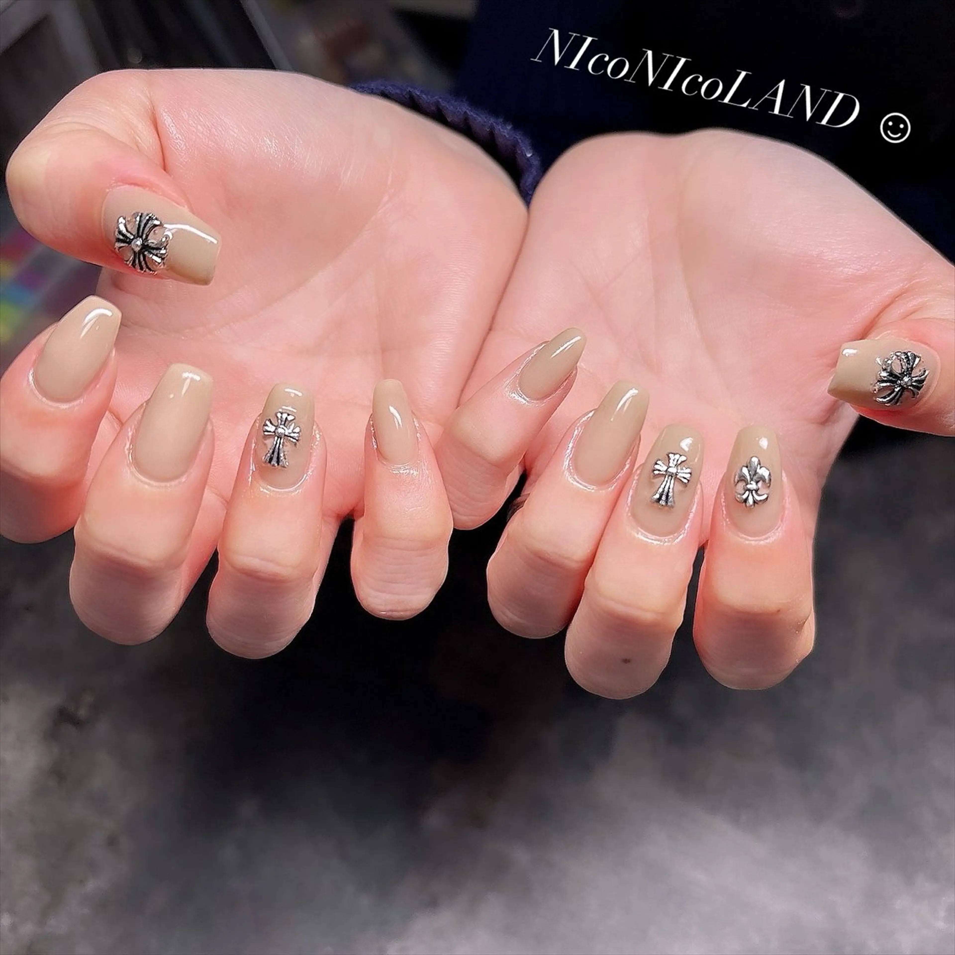 ネイル シンプルネイル NIcoNIco LAND☺︎のネイルデザイン