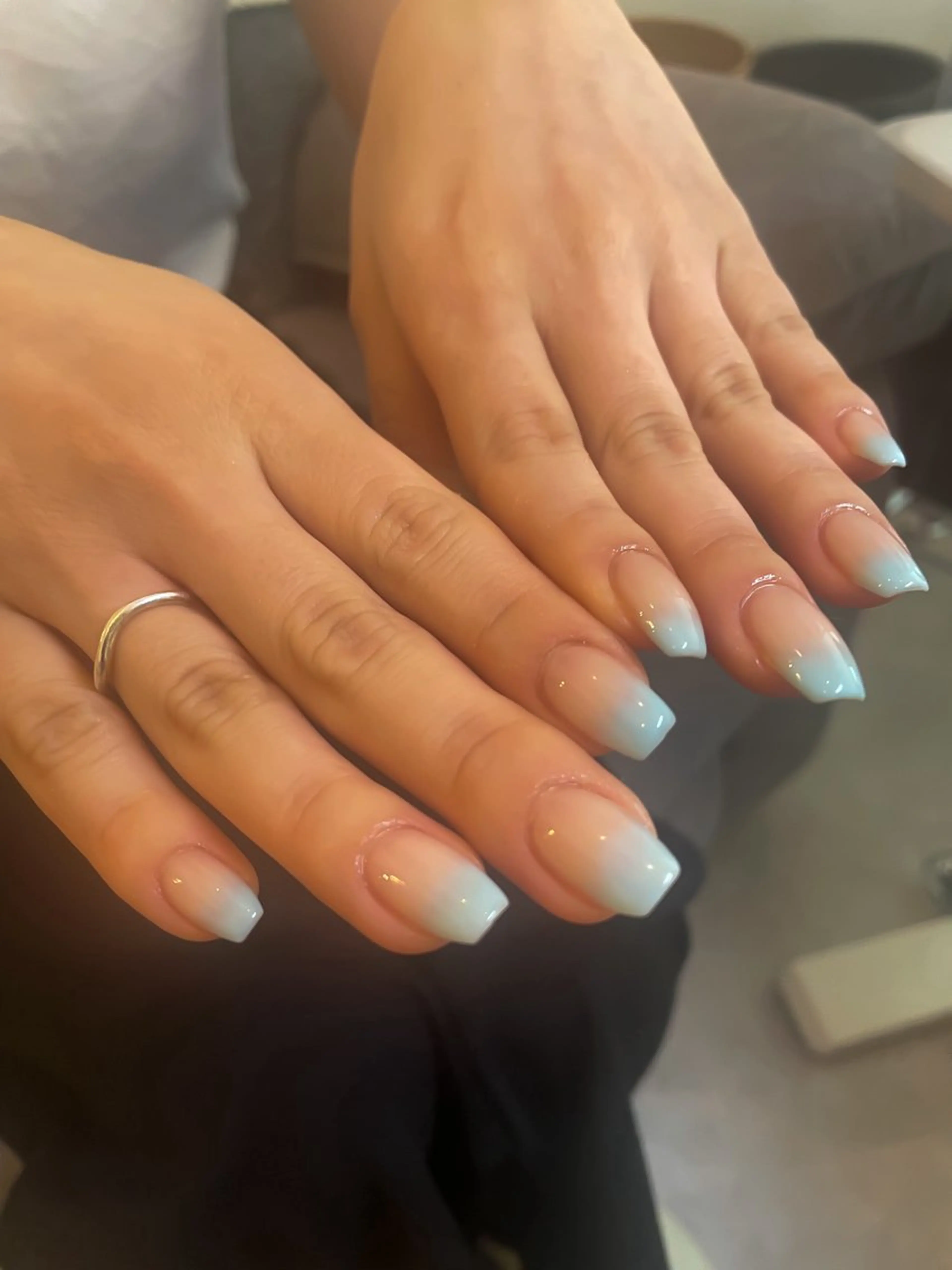 ネイル グラデーション オフィスネイル シンプルネイル anny ／あにのネイルデザイン