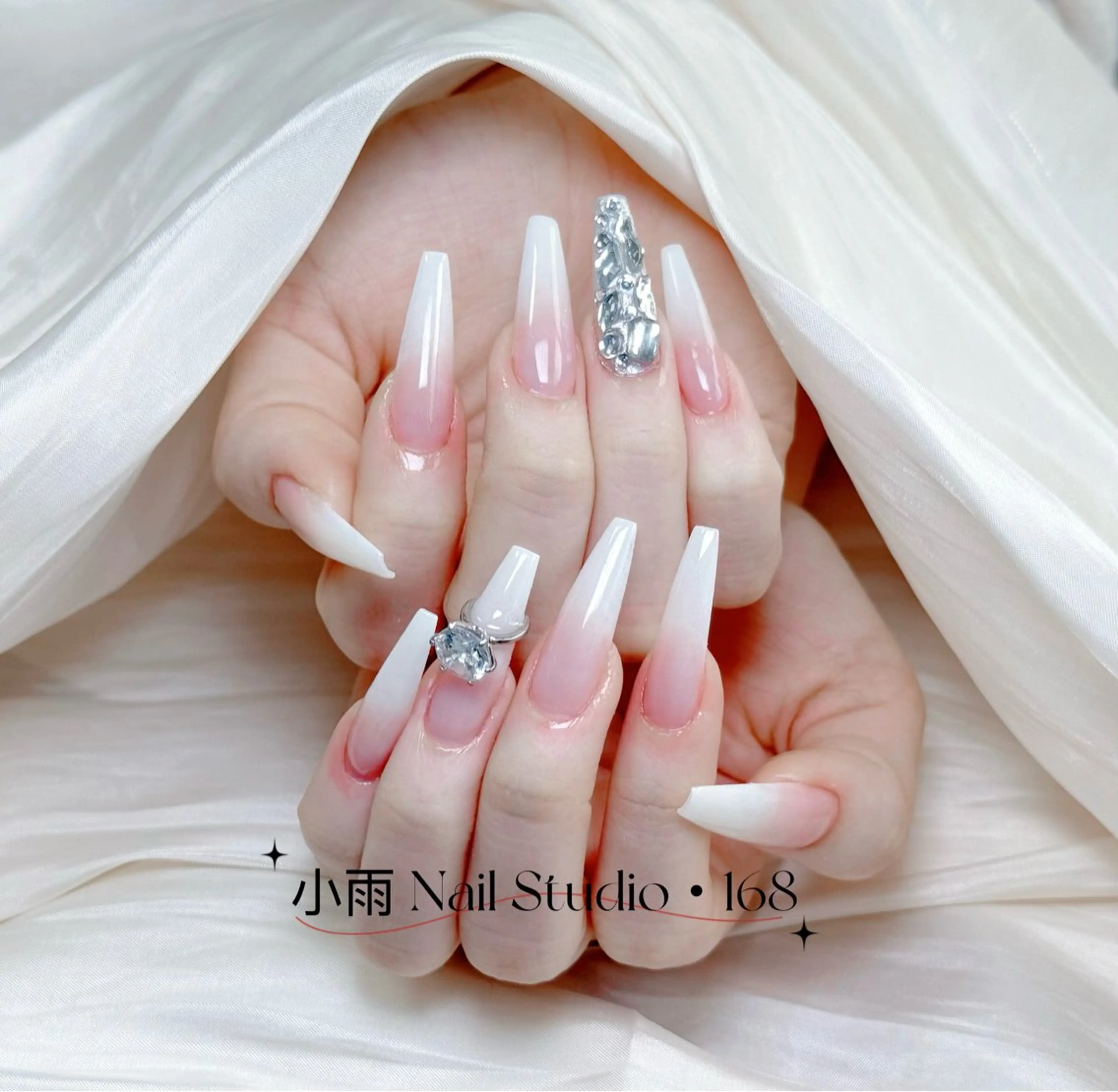 ネイル 小雨 Nail Studio・168のネイルデザイン