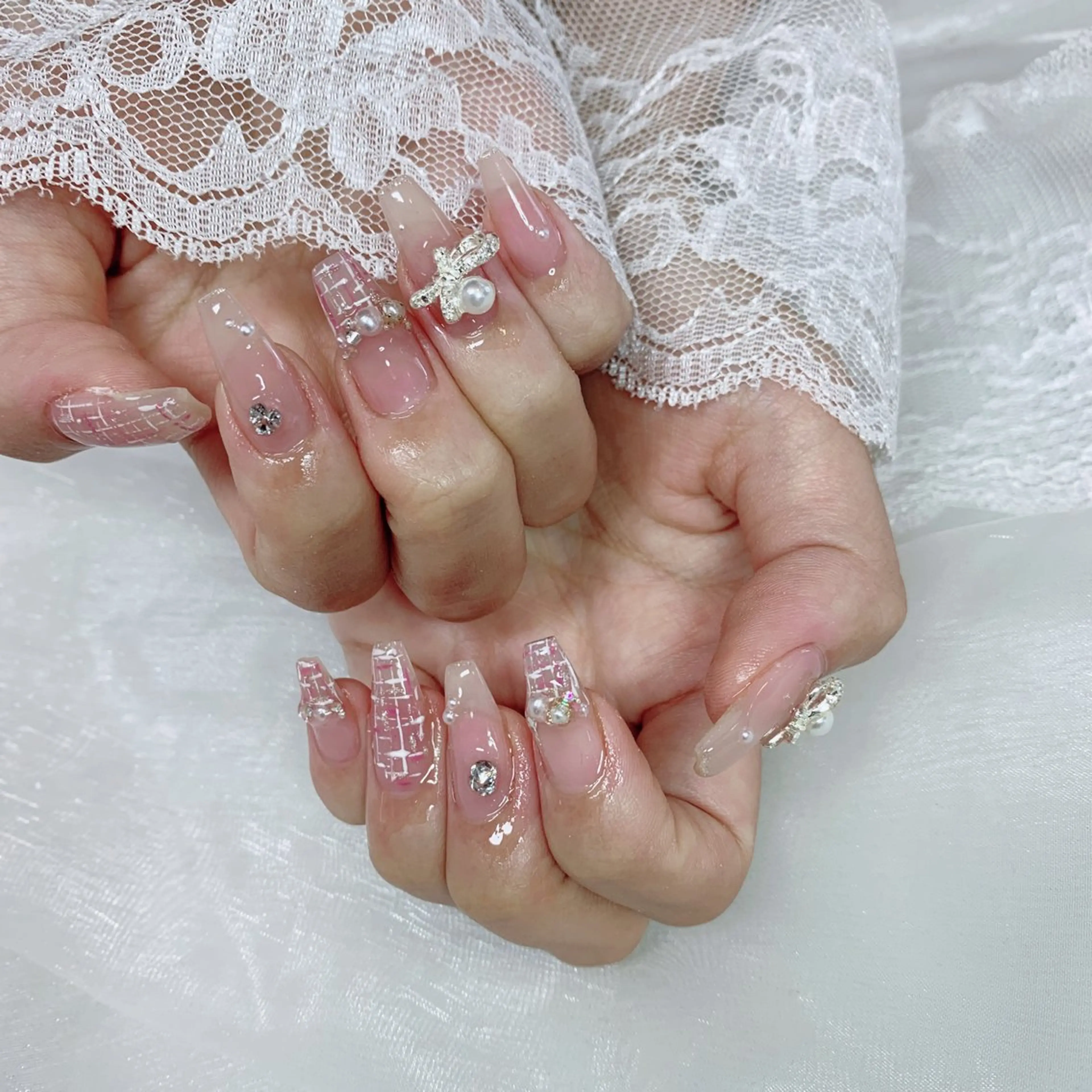 ネイル ハンドネイル La neige* yuki 🥯🍑のネイルデザイン