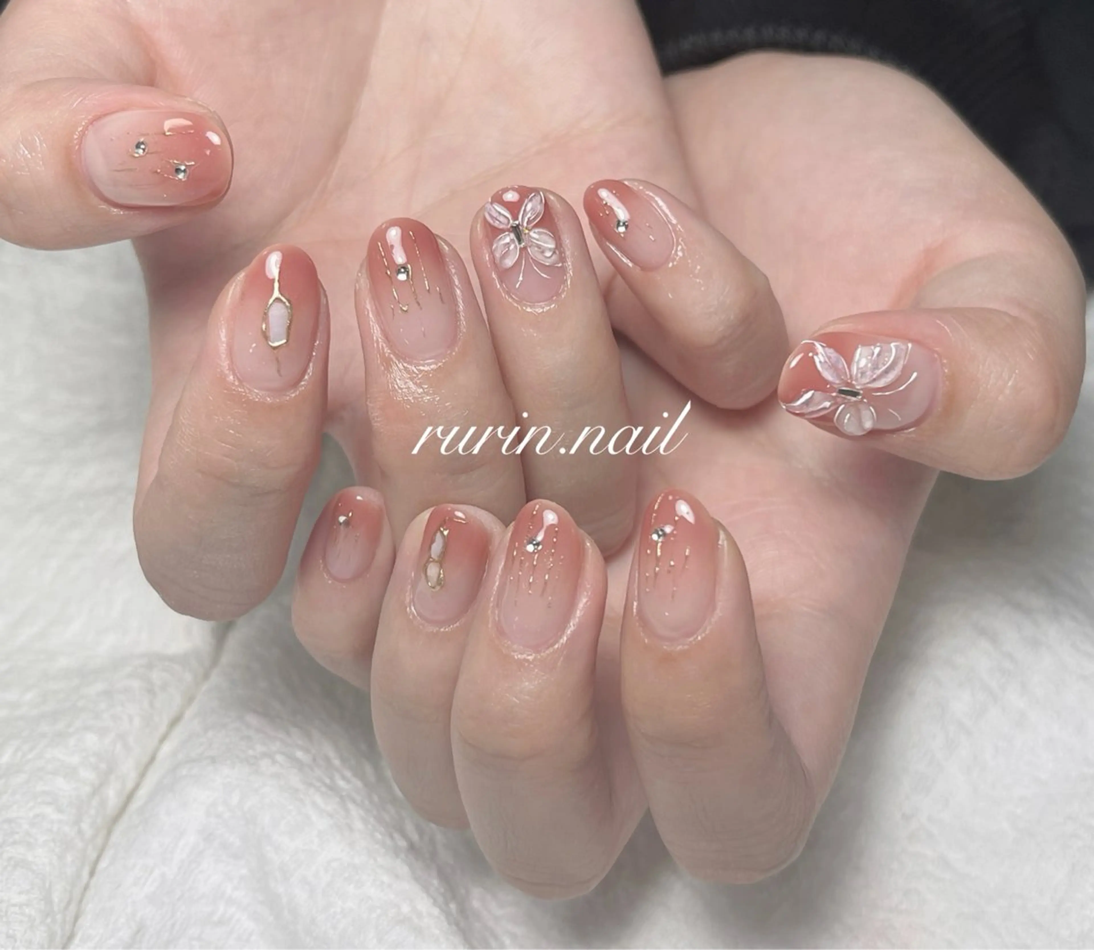 ネイル ルリン サロン💅のネイルデザイン