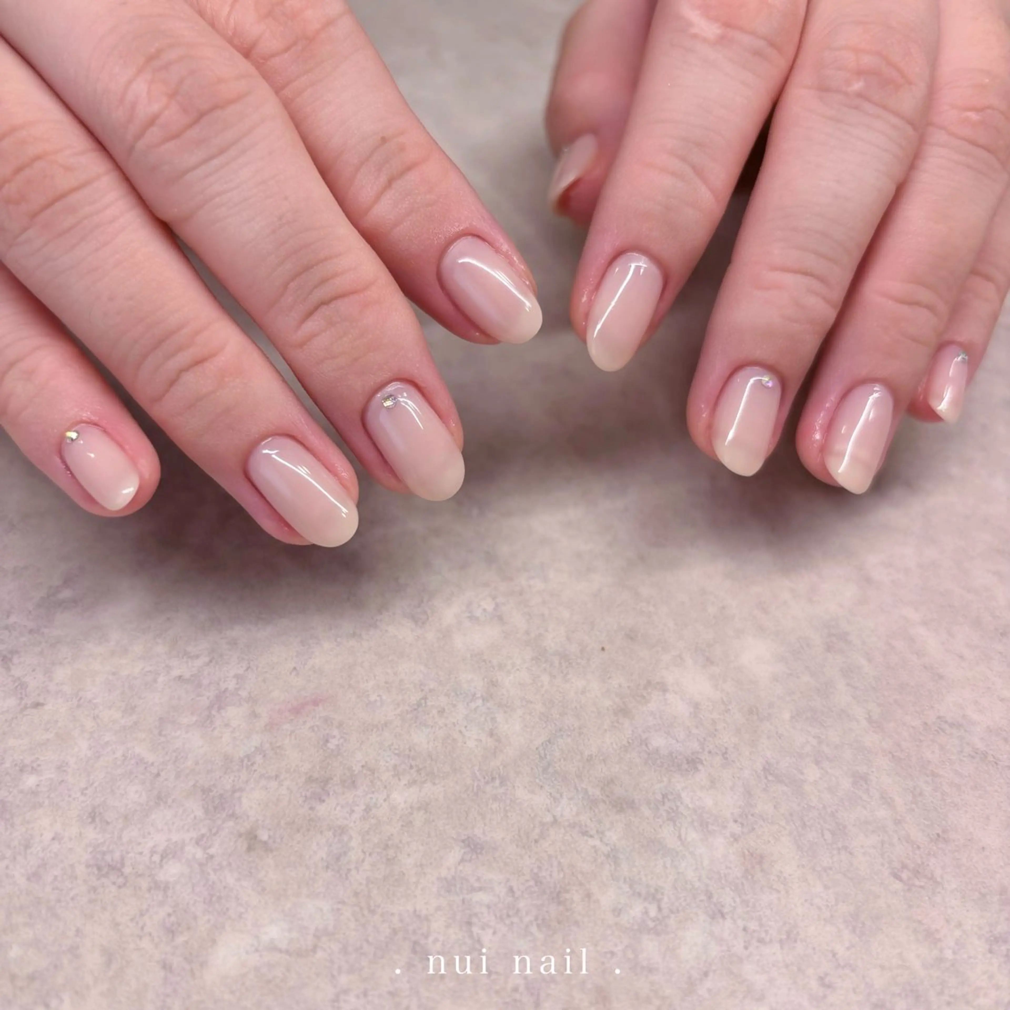 ネイル ワンカラーネイル ハンドネイル nui nailのネイルデザイン