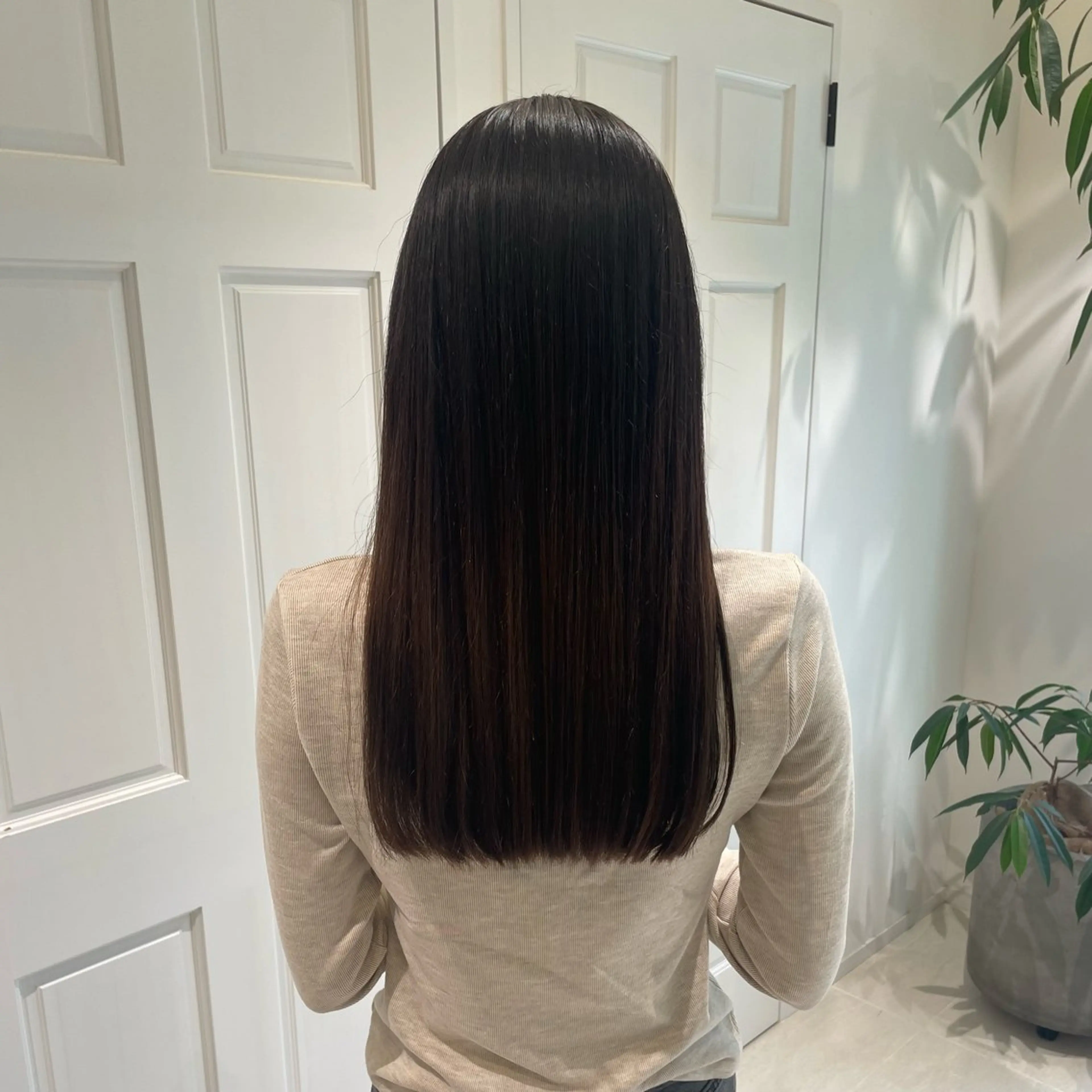 ロング カット ボブ／ブリーチカラー ／ゆづき🌟のヘアスタイル