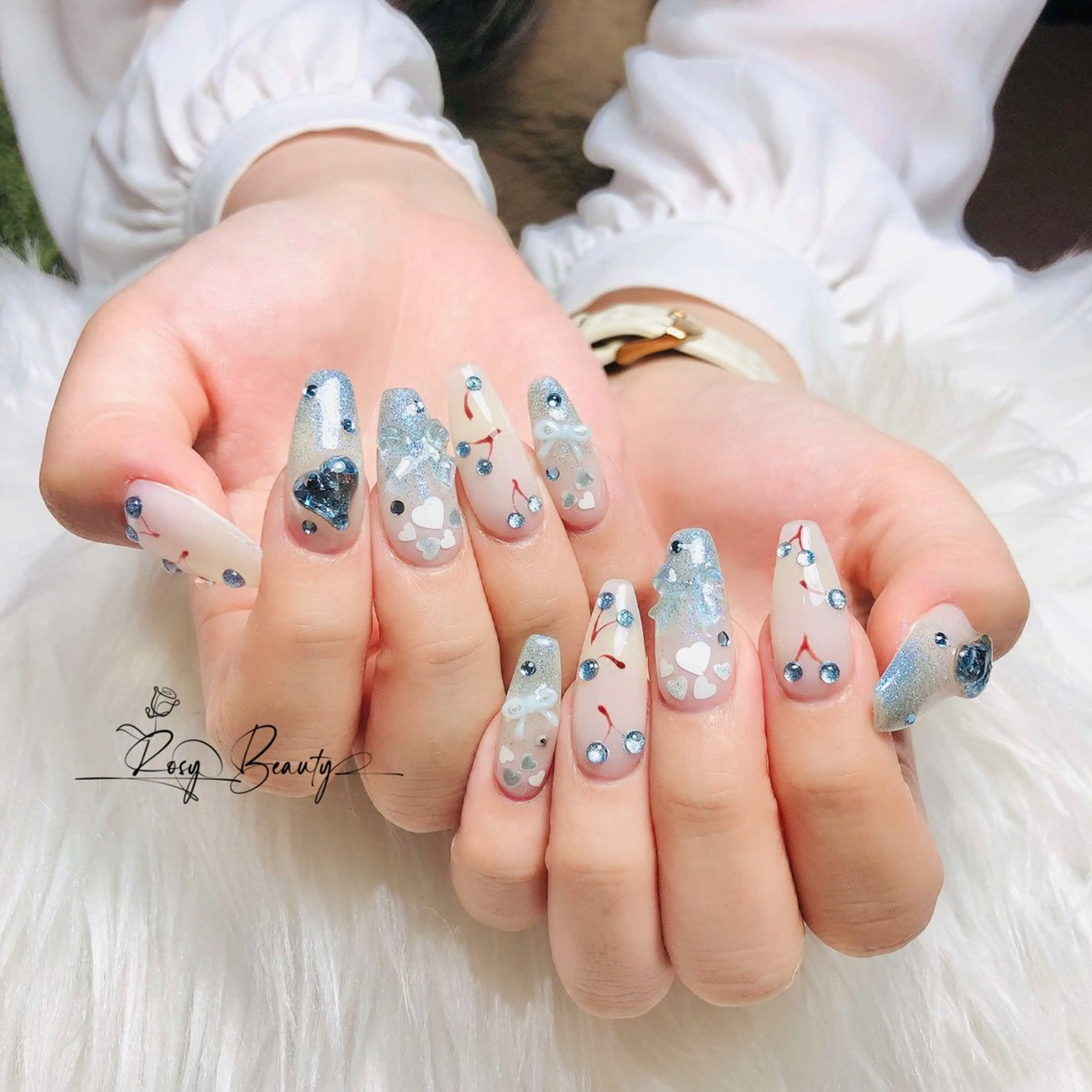 ネイル ハンドネイル RosyBeauty Salon所属・RosyBeauty Salonのネイルデザイン