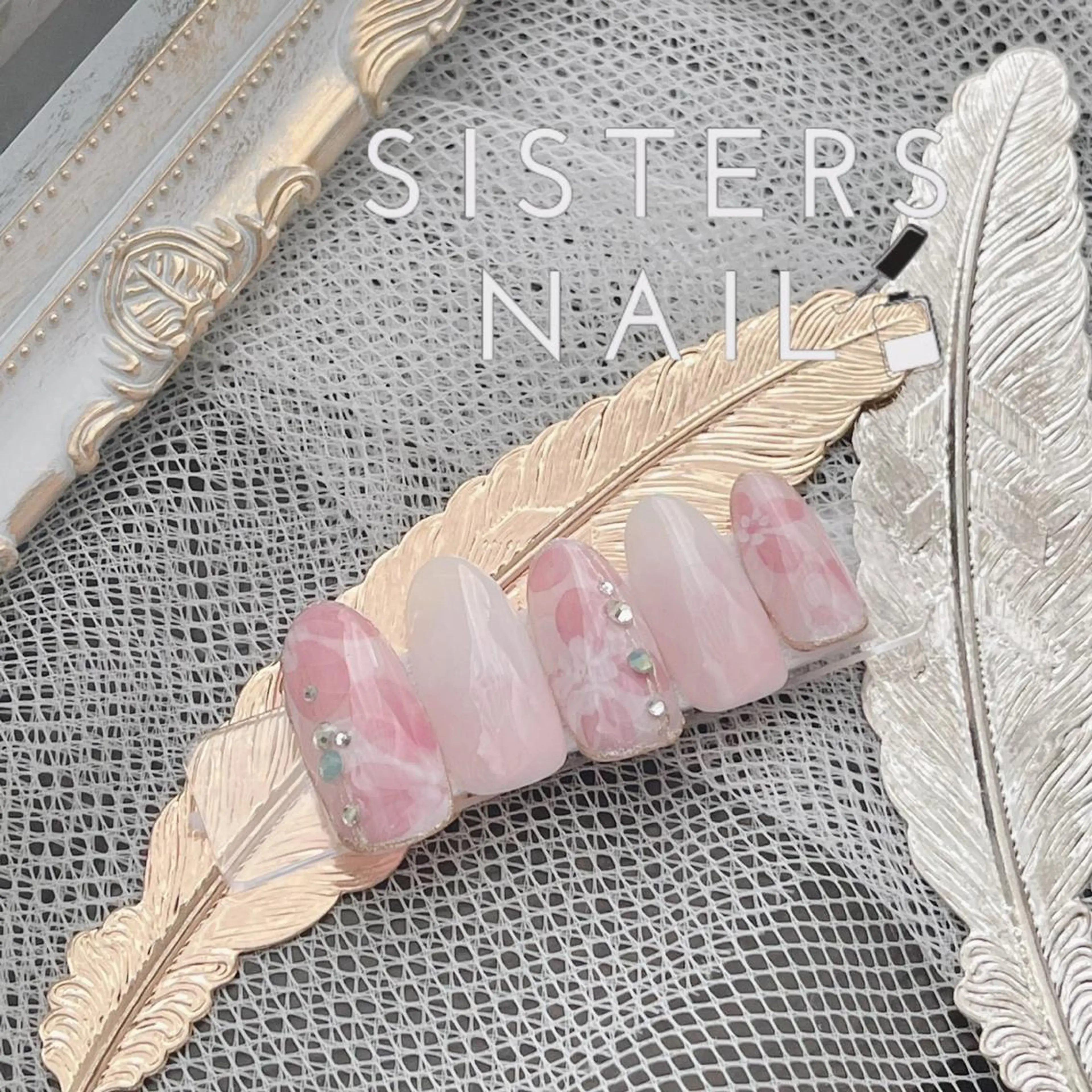 ネイル アートネイル フラワーネイル 卒業式 春ネイル ハンドネイル ハンドケア sisters nail.fのネイルデザイン