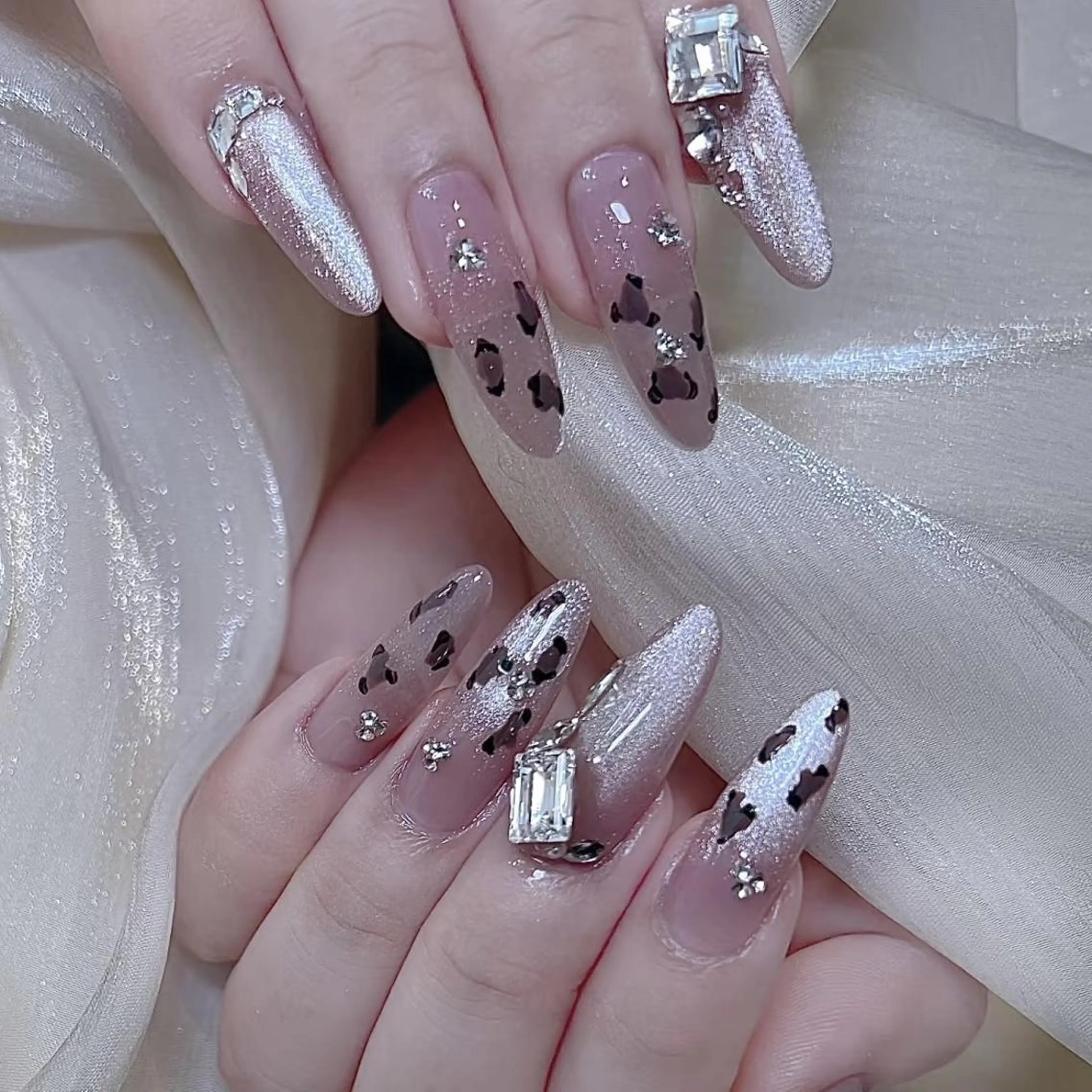 ネイル ハンドネイル DEMAIN- 🌹のネイルデザイン