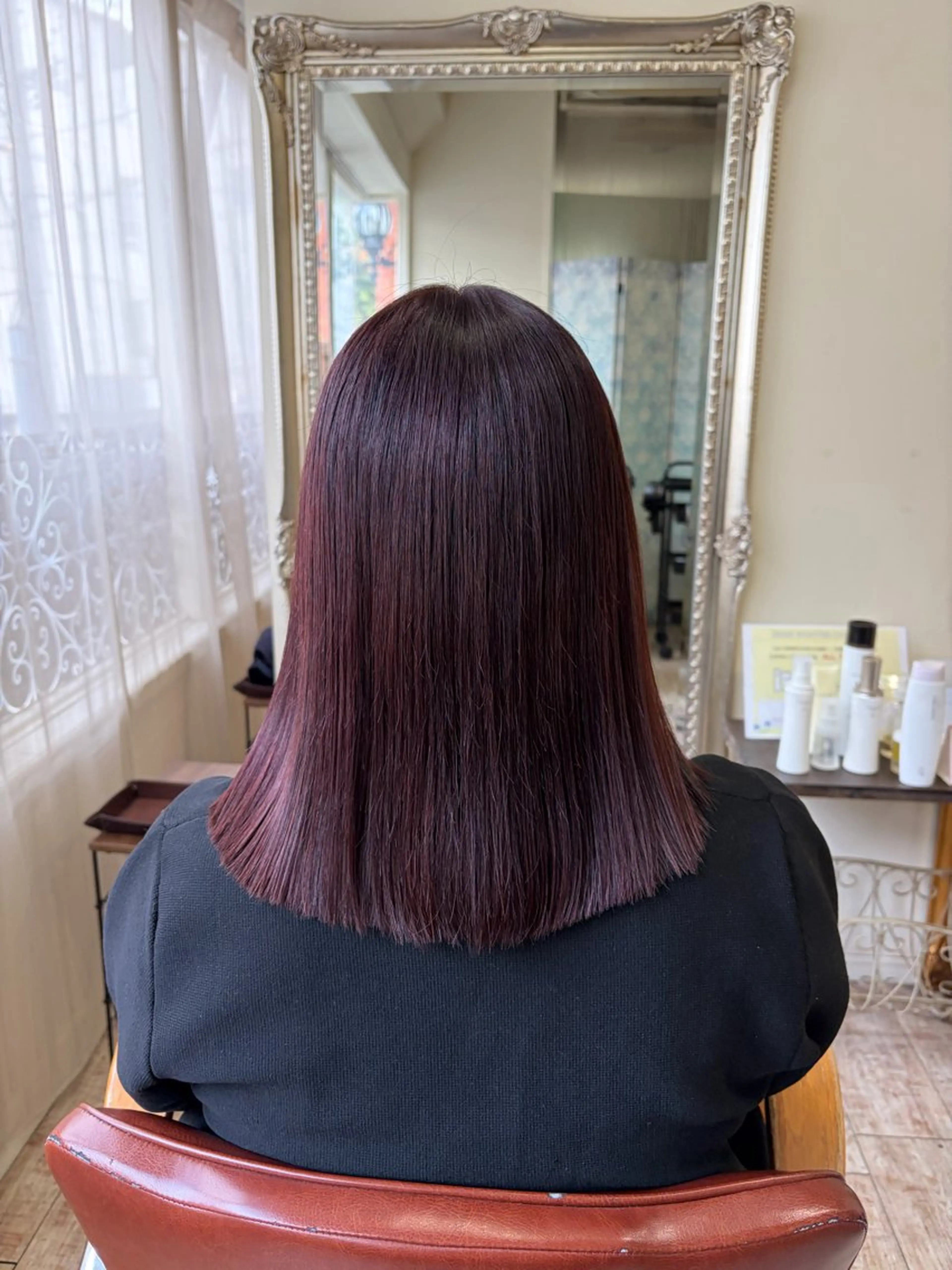 ミディアム カット ヘアカラー 【艶髪カラー】 omiのヘアスタイル