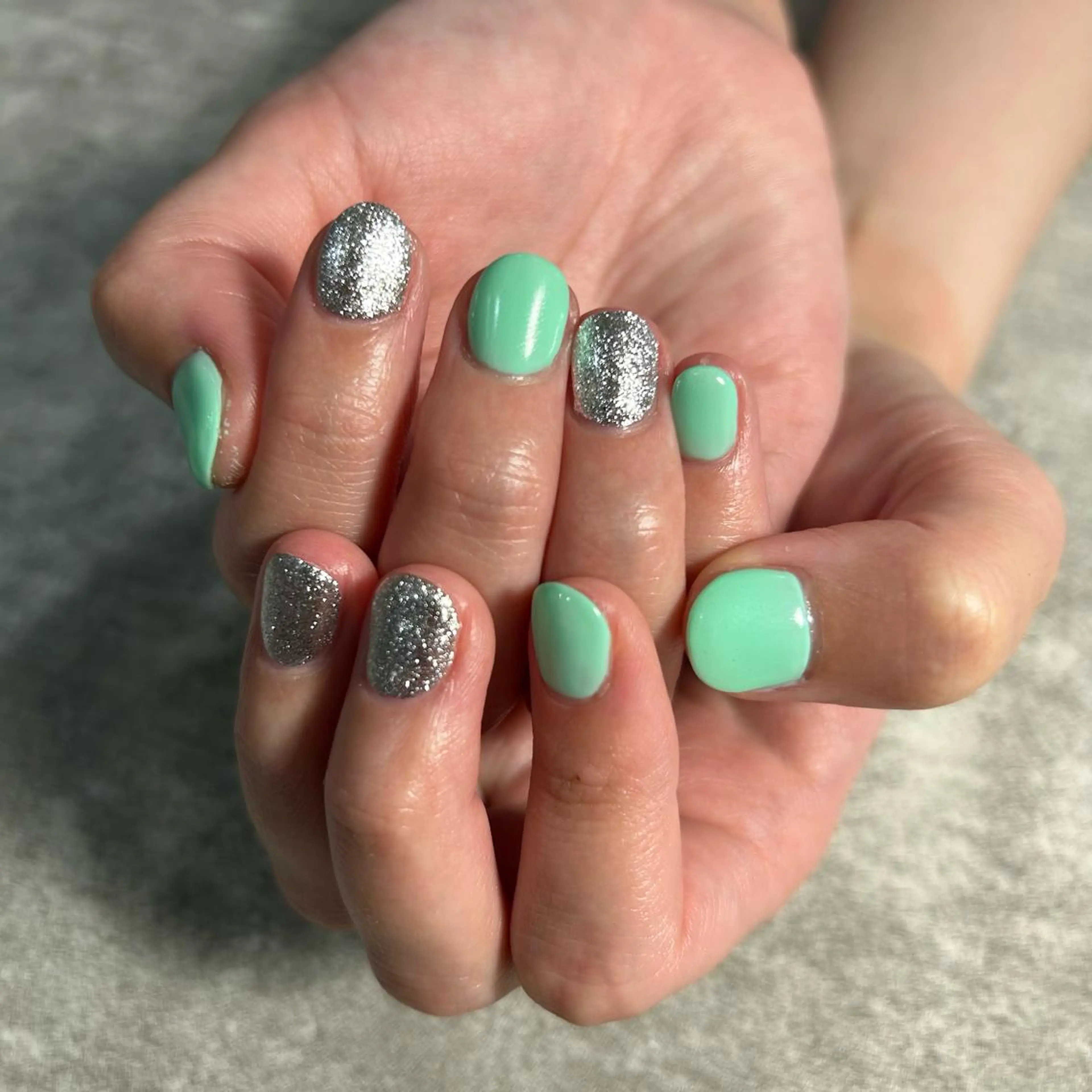 ネイル nail salonバブラブ所属・橋垣 実可子のネイルデザイン