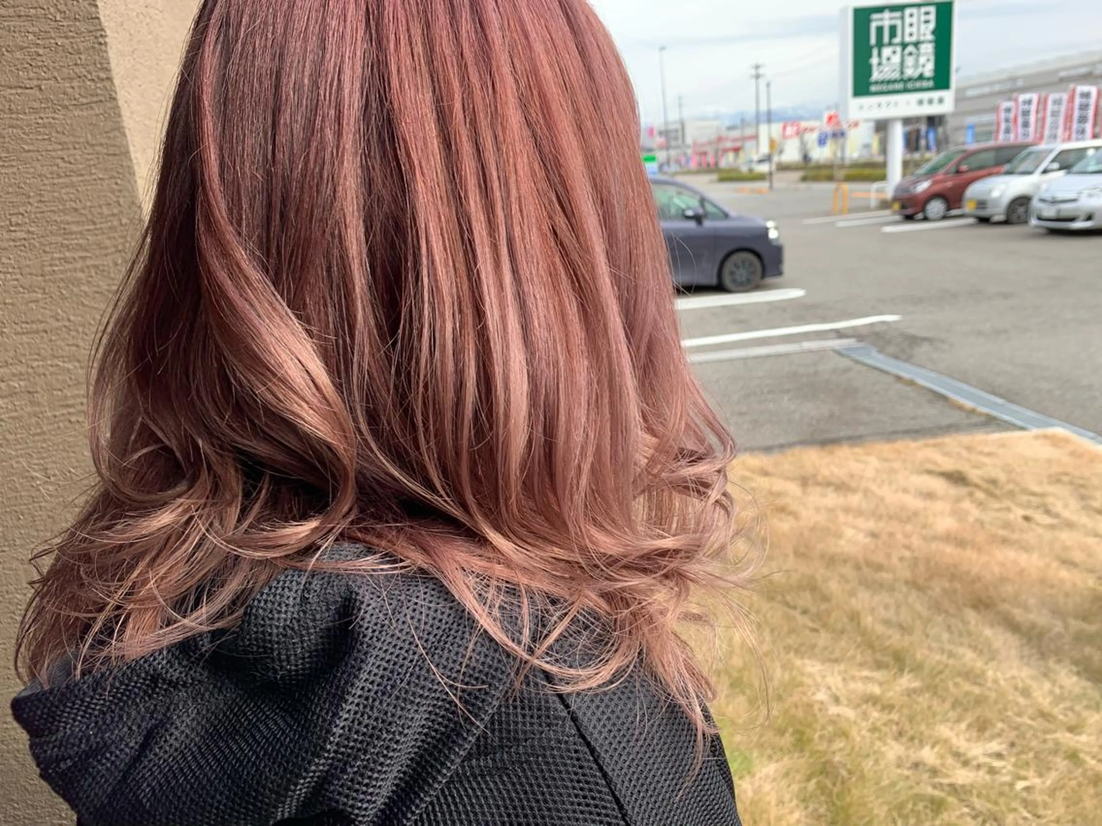 ロング カラー ブリーチ 透明感カラー nambu-GARDEN所属・高橋 美波のヘアスタイル