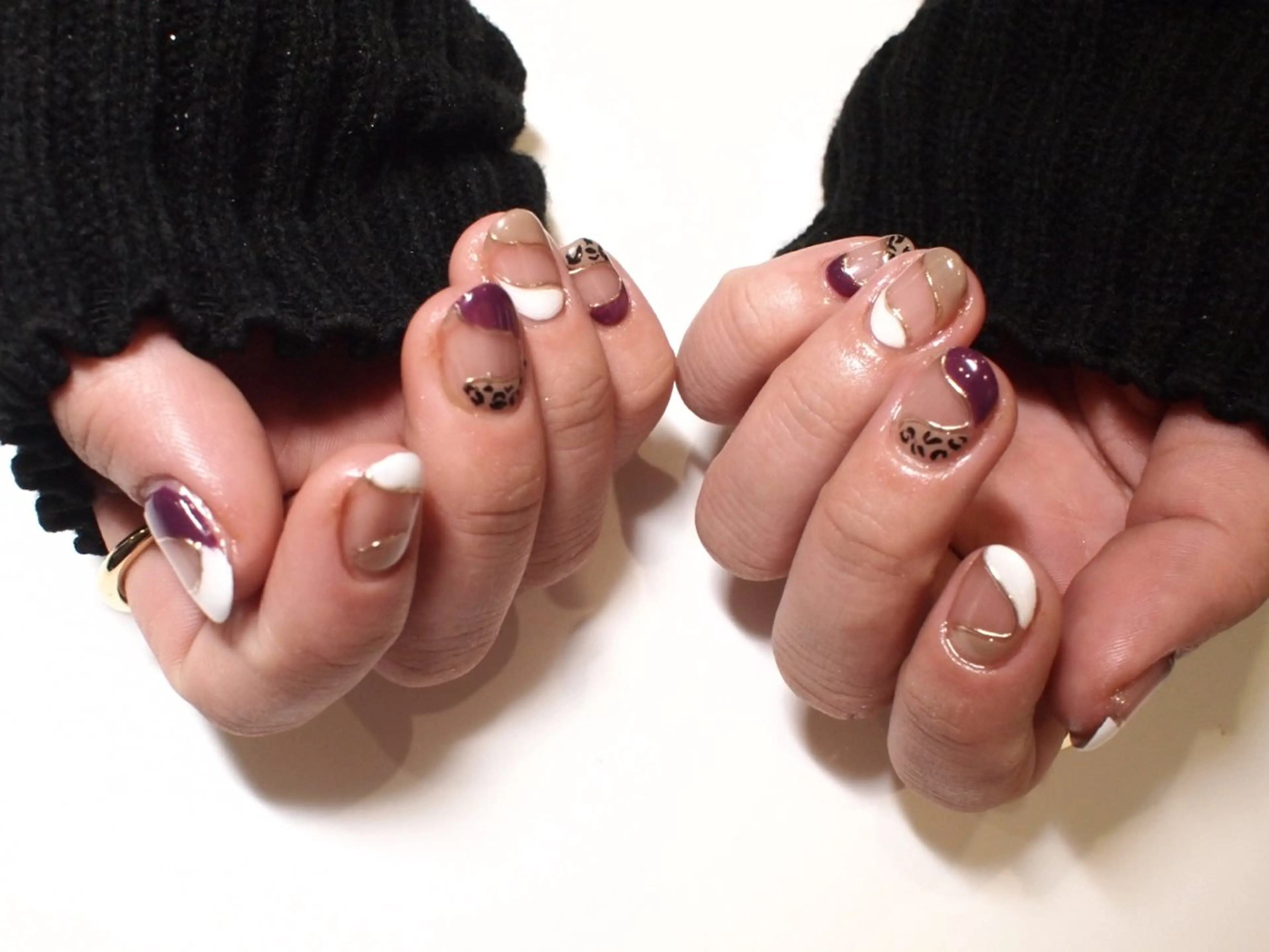 ネイル アニマル柄 ゴージャス パープル 【ＯＲＧＡＮ】 nailのネイルデザイン