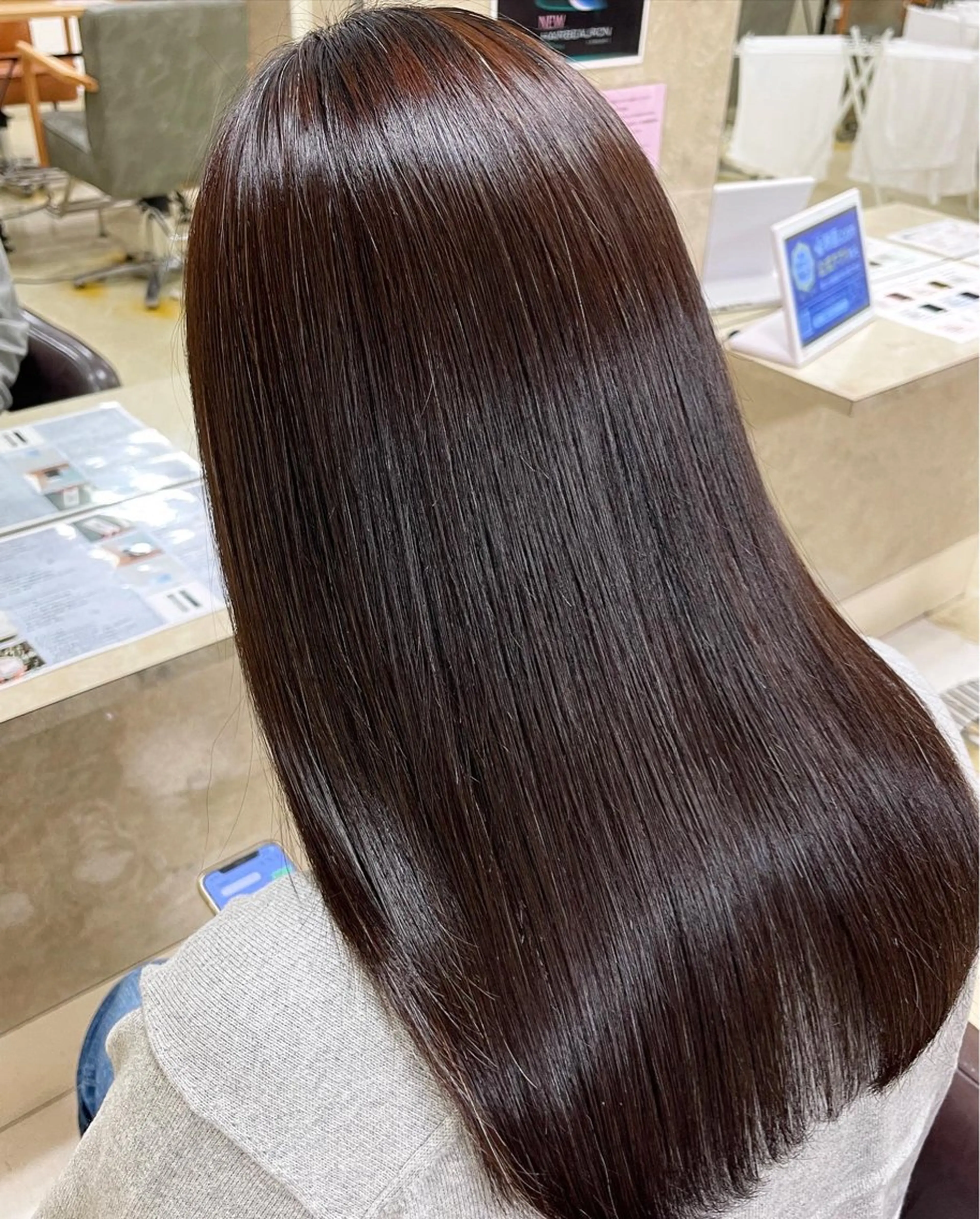 セミロング パーマ ストレートパーマ CARE SHINSAIBASHI所属・縮毛・酸性ストレート モデル募集のヘアスタイル