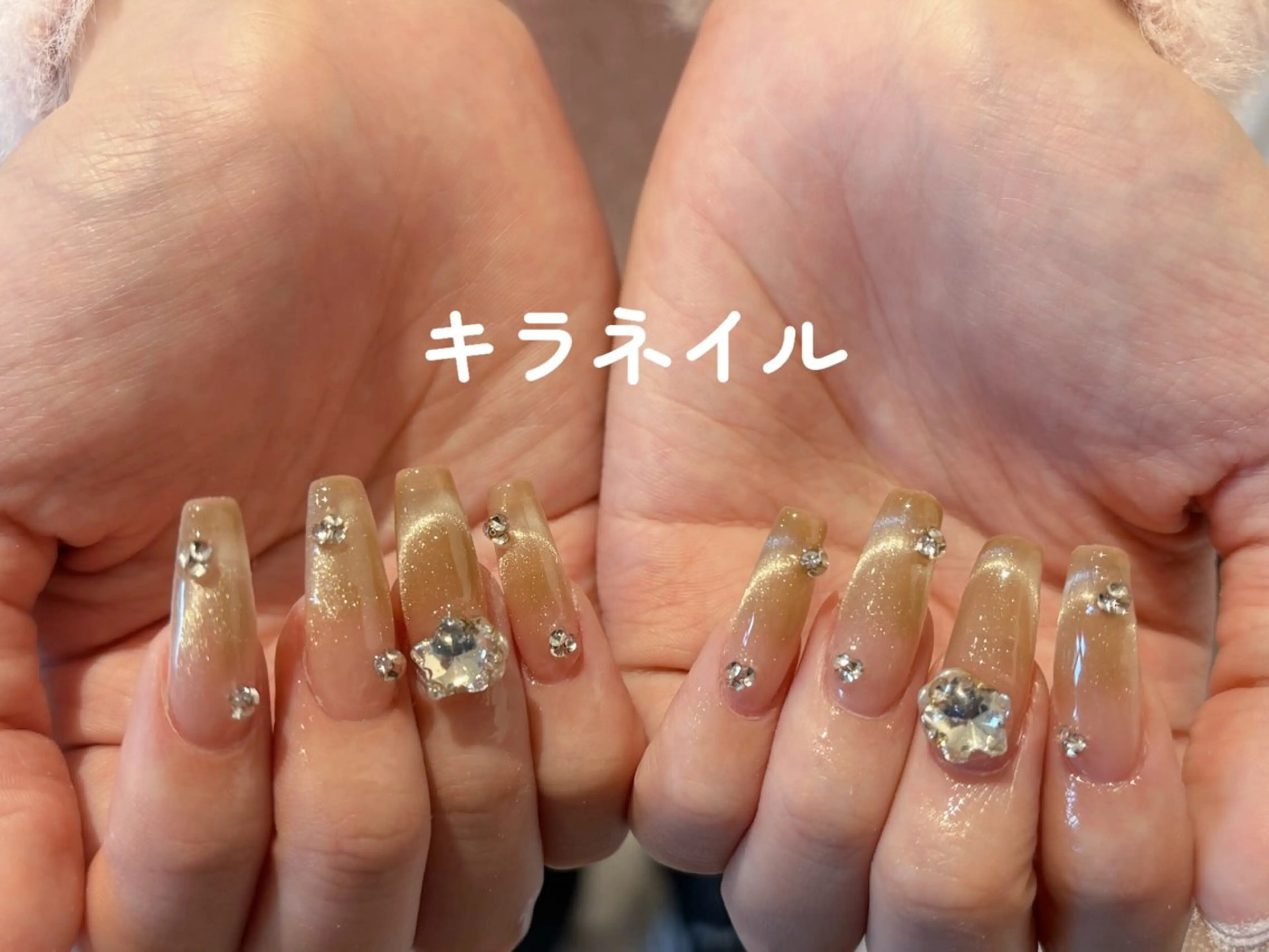 ネイル ハンドネイル 💗ココ✨🪞 🎀co coのネイルデザイン