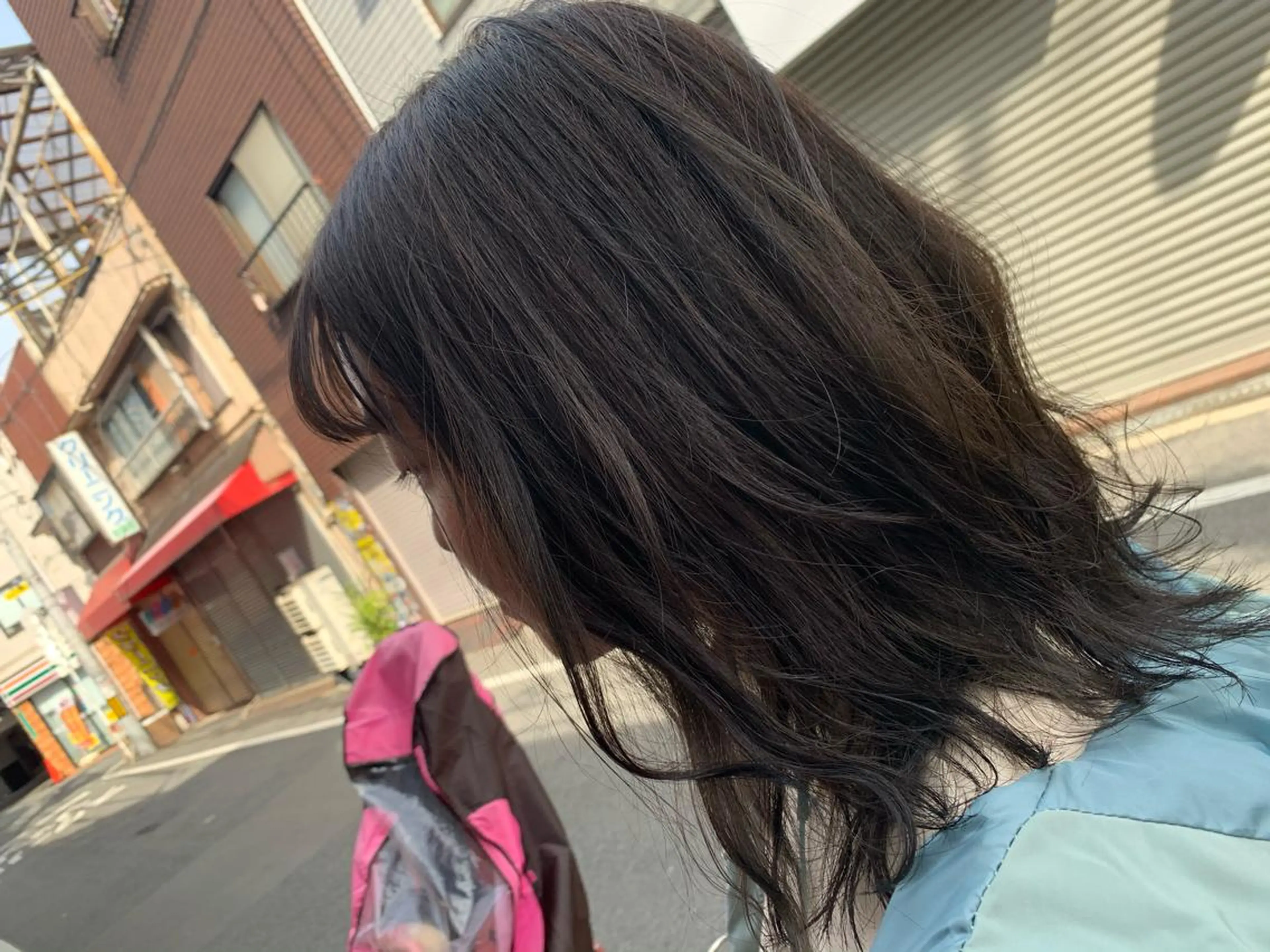 ミディアム カラー march merryのヘアスタイル