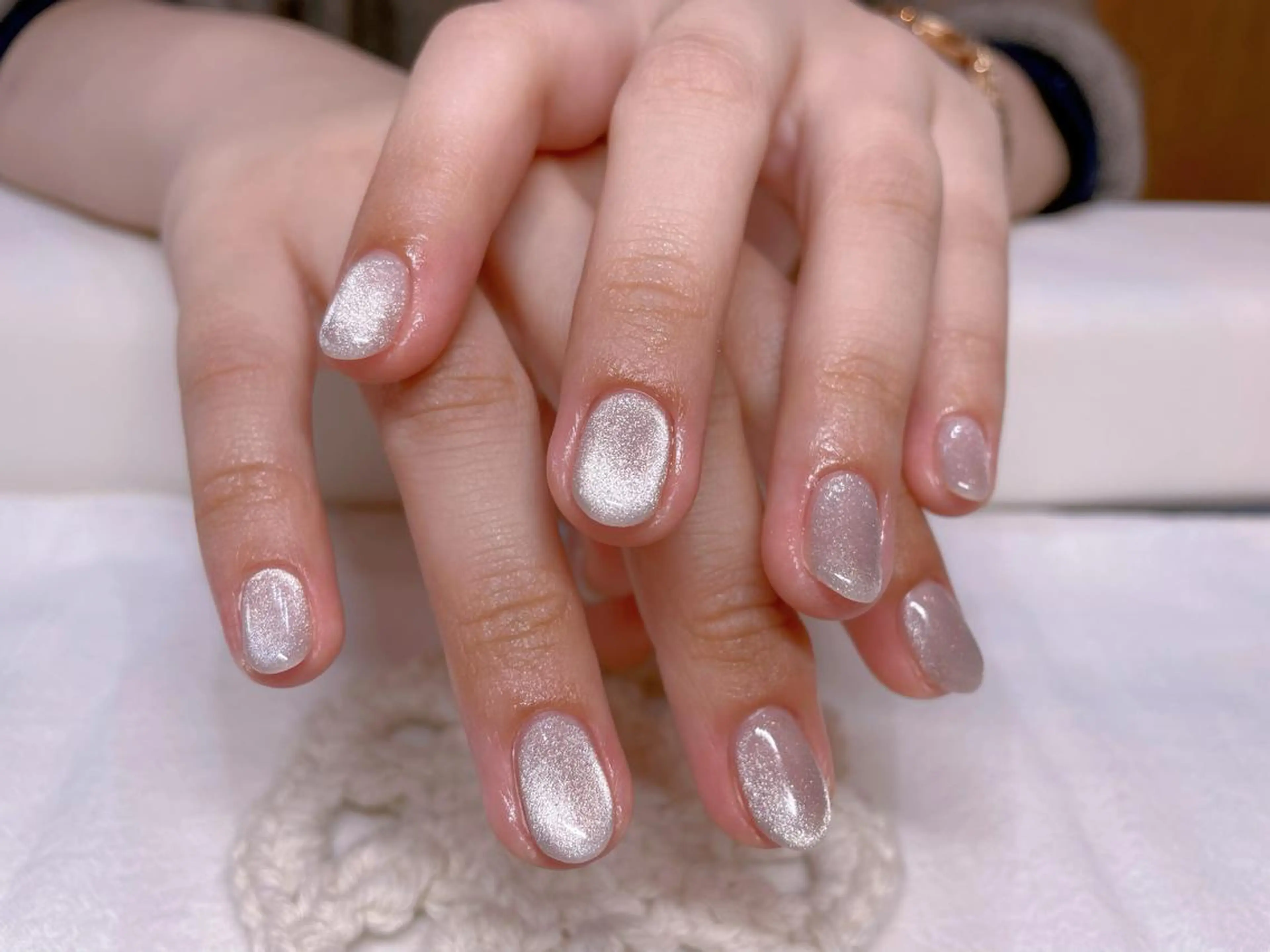 ネイル マグネットネイル シルバー 冬ネイル クリスマス ネイリスト ❄️ユキ❄️のネイルデザイン