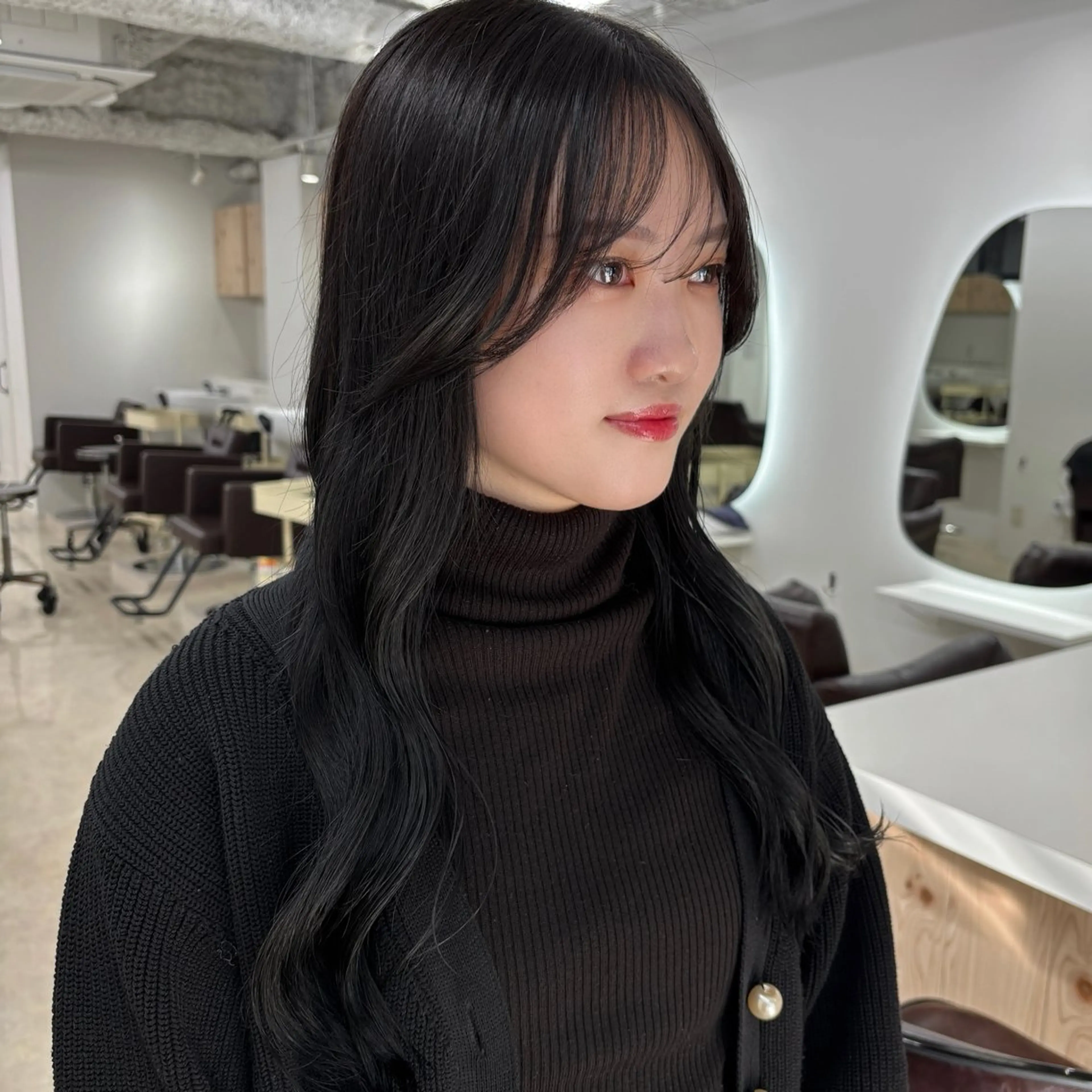 ミディアム カラー カット ヘアカラー トリートメント 韓国ヘア/髪質改善/ レイヤー/ブラウンのヘアスタイル