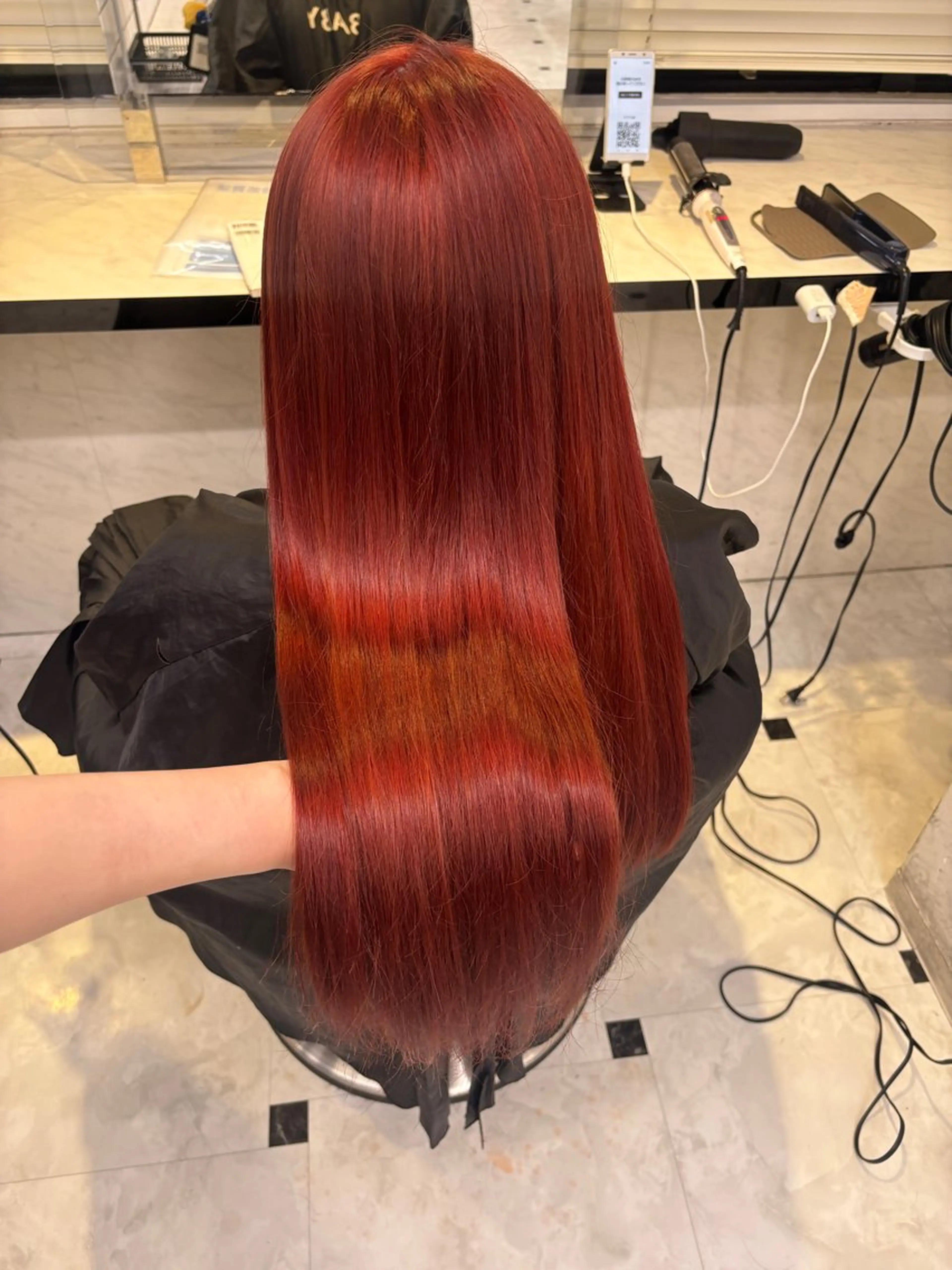 ロング カラー ブリーチ ハイトーンカラー レッドカラー 髪質改善 ヘアカラー 💙ハイトーン韓国風 色白ヘア💙manaのヘアスタイル