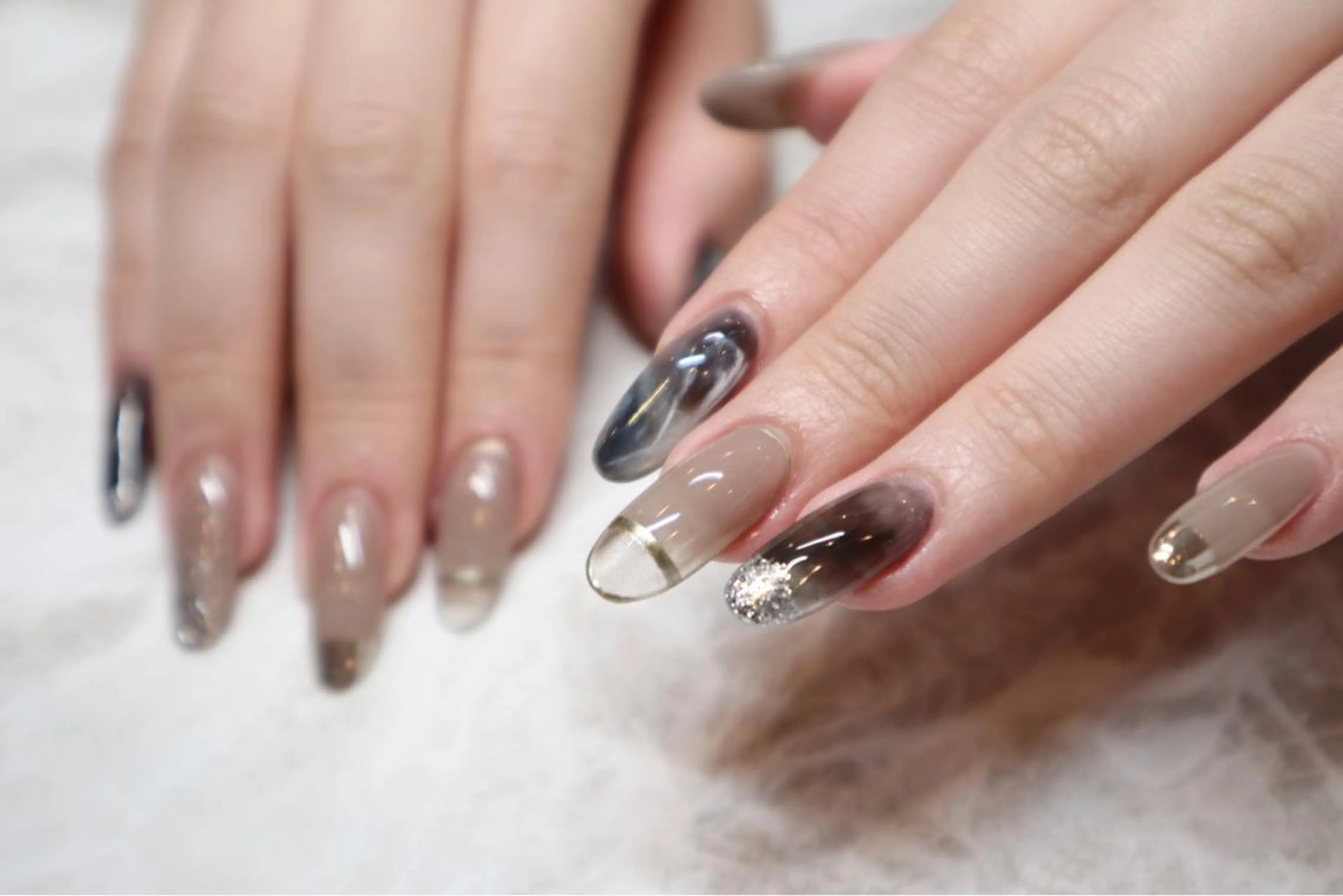 ネイル ハンドネイル 小河 仁美のネイルデザイン