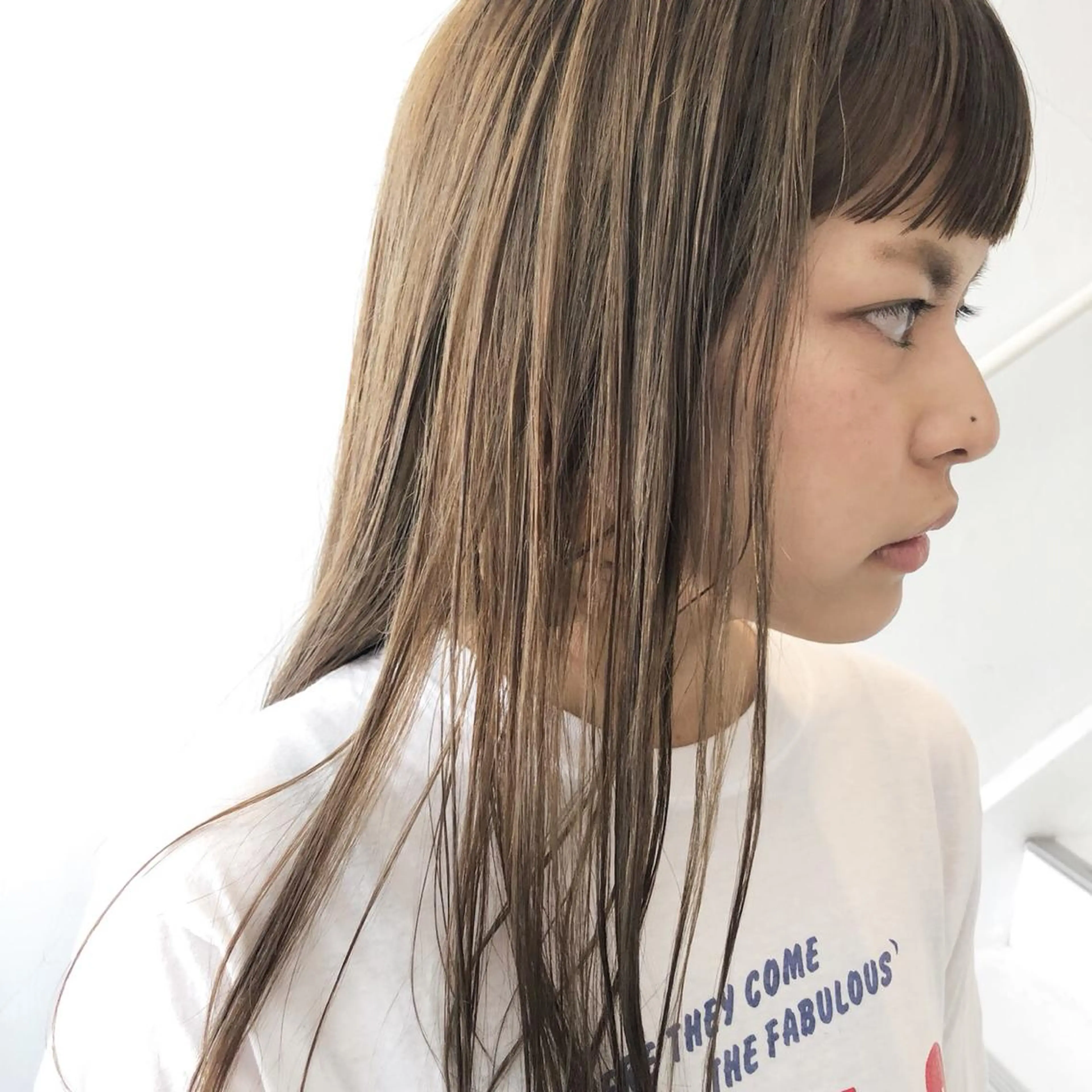 ロング カラー ヘアアレンジ ベージュカラー シロ ⭐︎のヘアスタイル