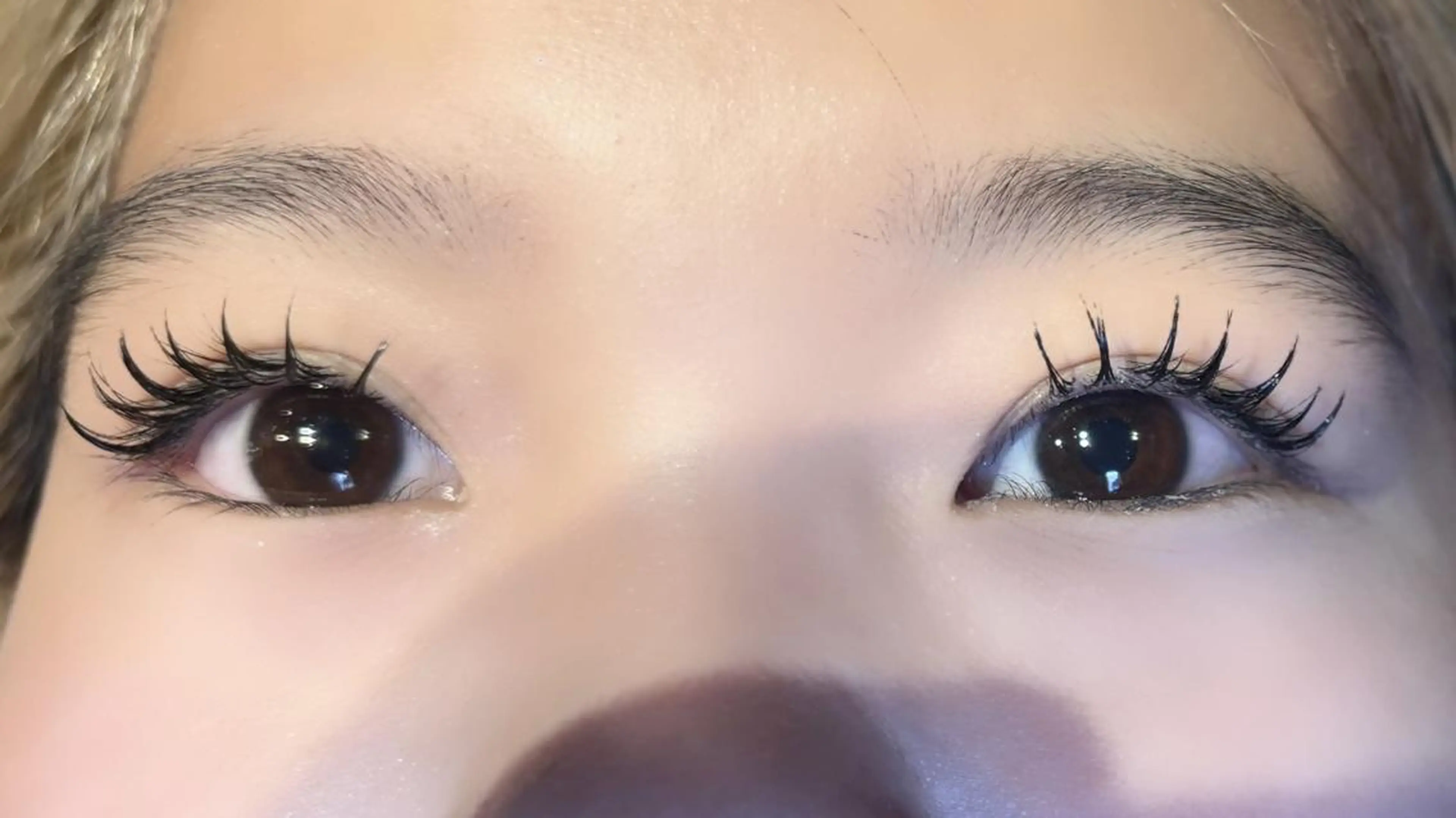 マツエク・マツパ マツエク 艶髪カラー💙ྀི/ アイ兼任👀/ミナルのヘアスタイル