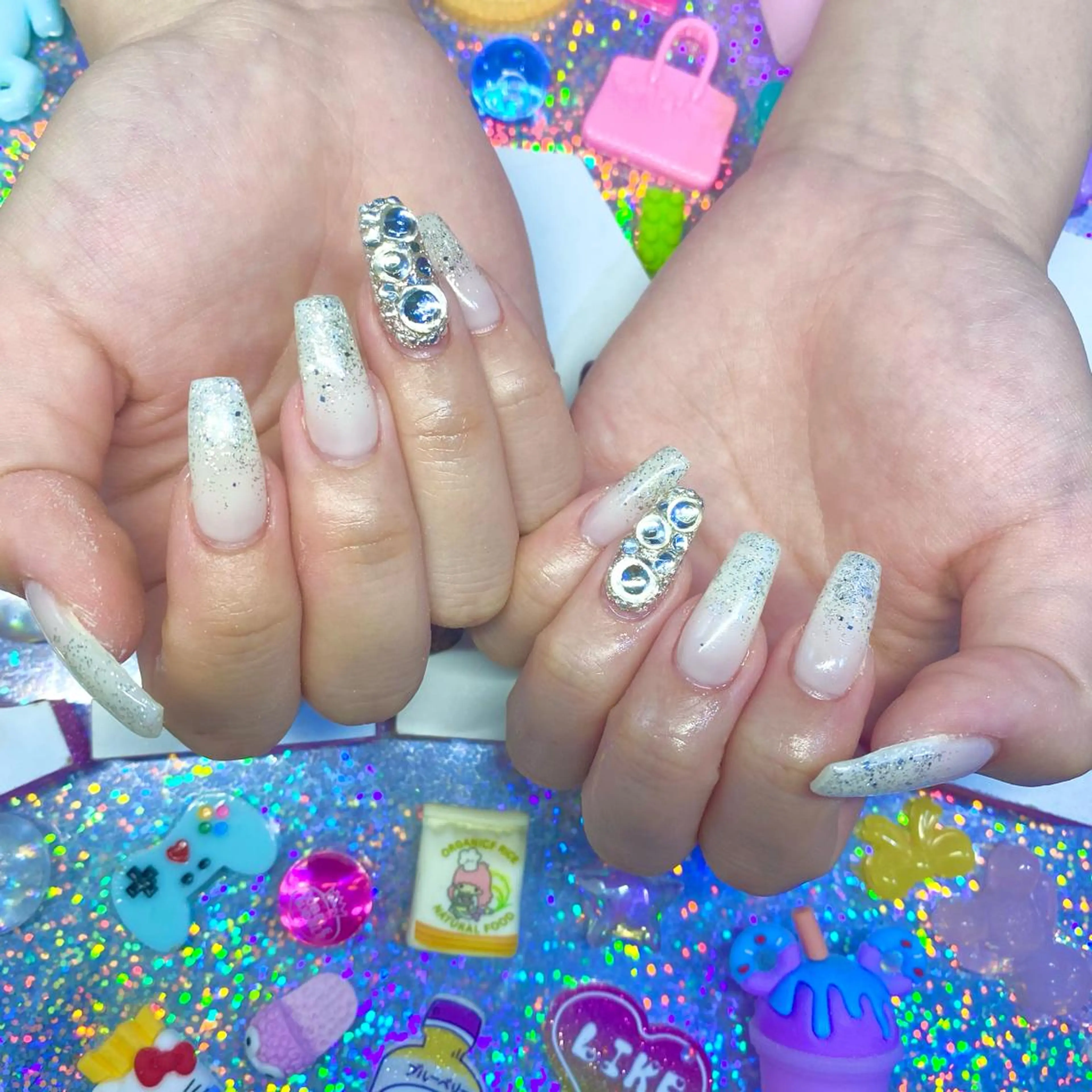 ネイル アートネイル クリアネイル ジェルネイル ニュアンスネイル オフィスネイル 8appy YUKITIN.Bのネイルデザイン