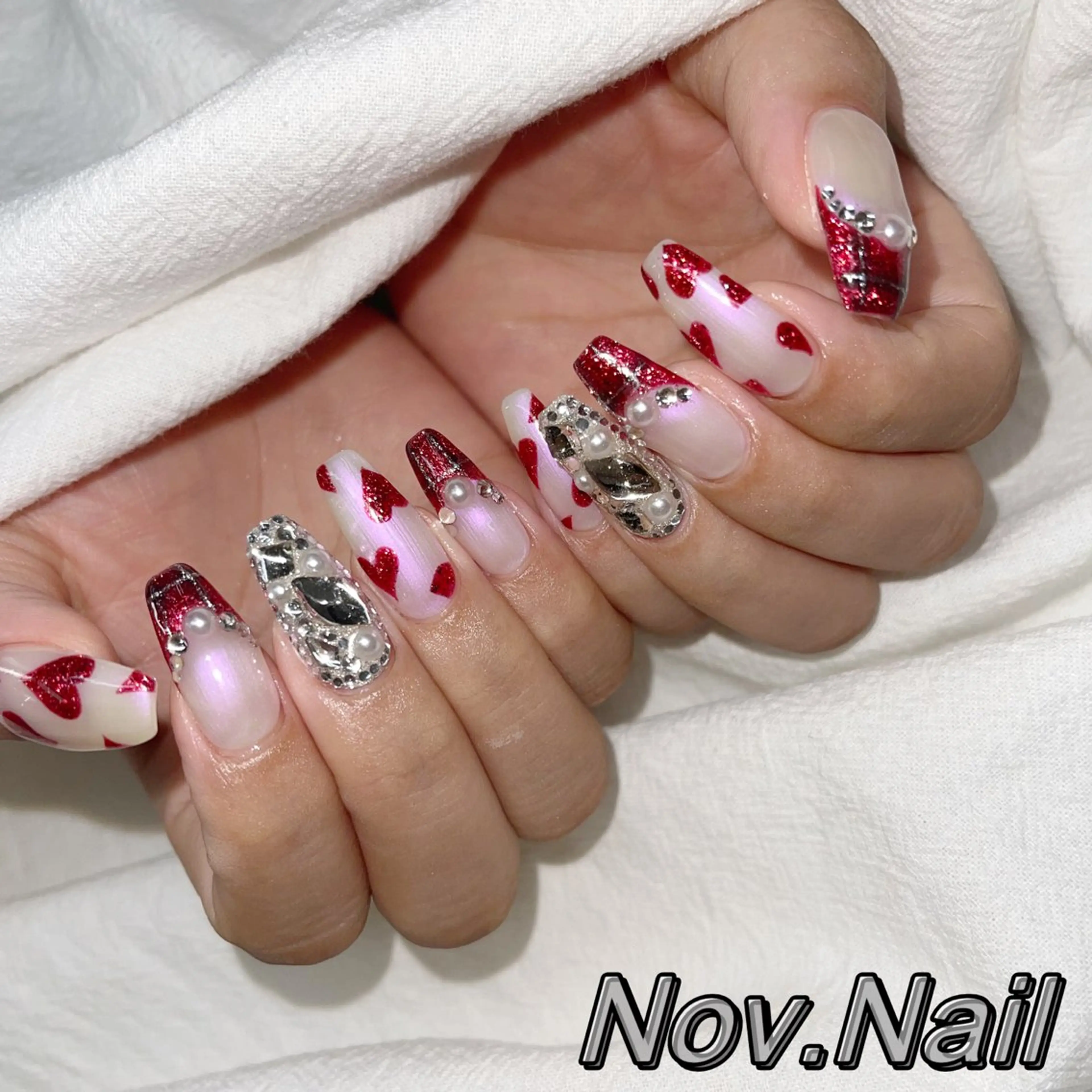 ネイル Nov. ネイルサロンのネイルデザイン
