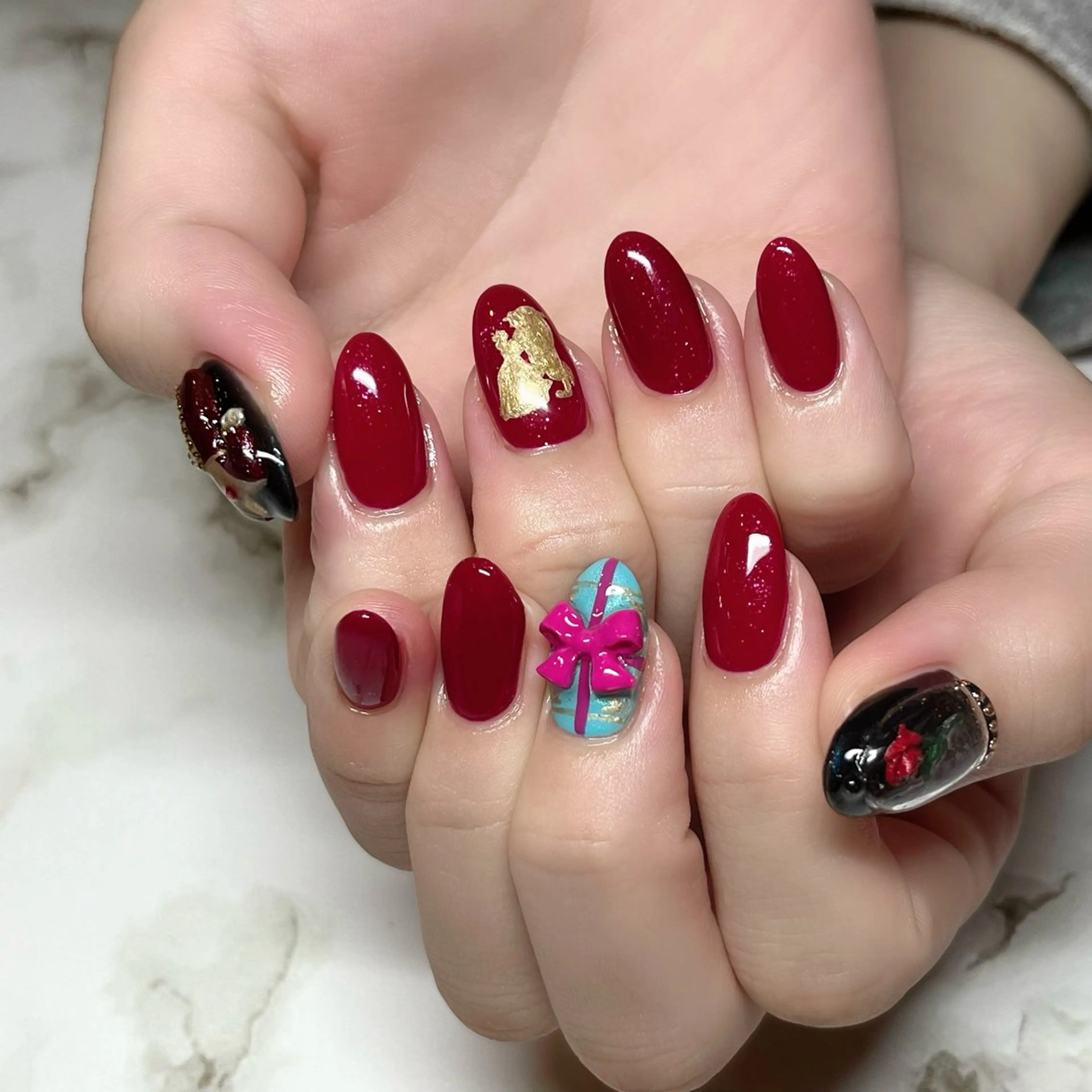 ネイル RuxuryNail ／RiAnnaのネイルデザイン