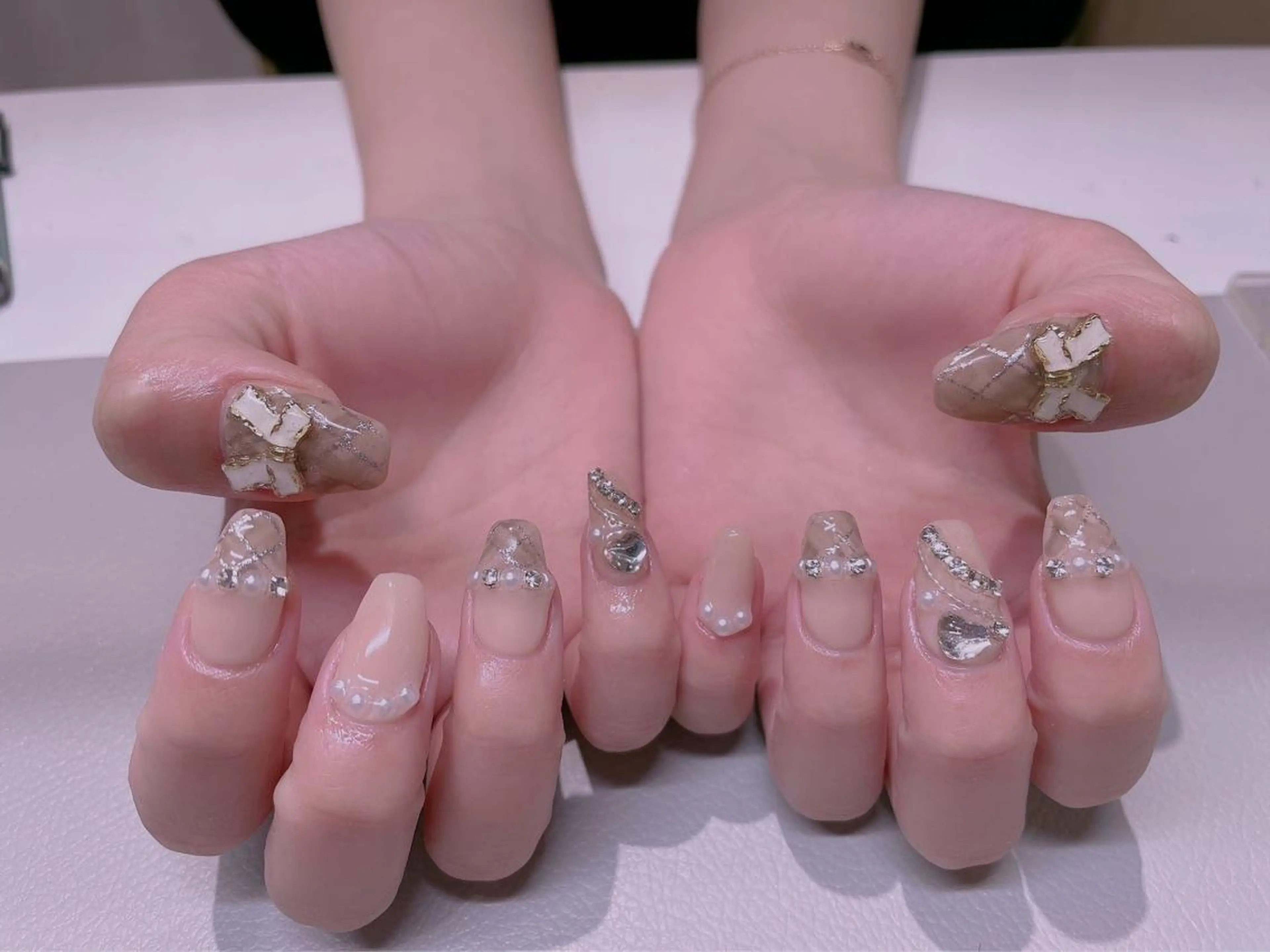 ネイル 美爪パラジェル導入店 Sunnilyのネイルデザイン