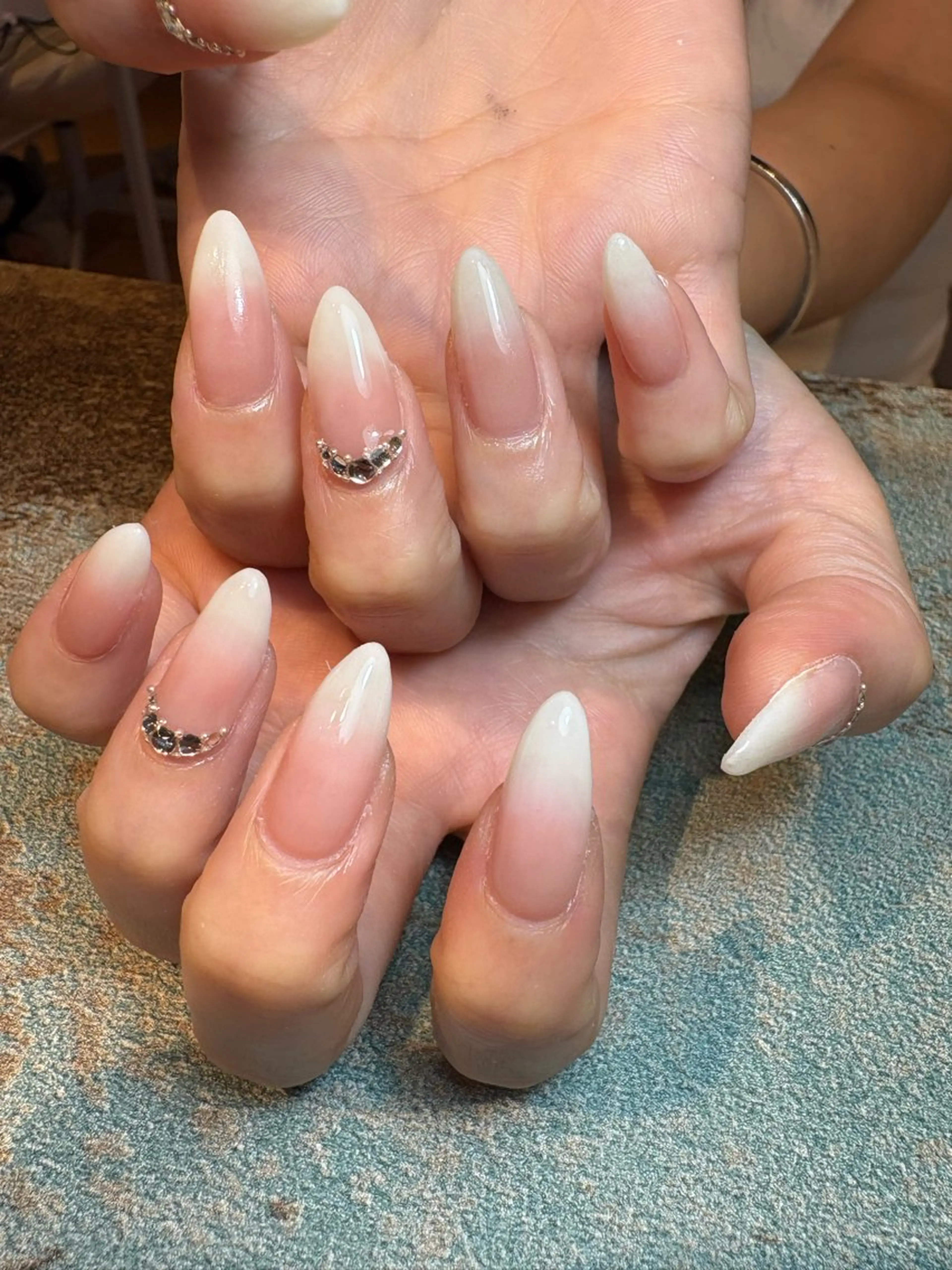 ネイル ハンドネイル Brodia nailsのネイルデザイン