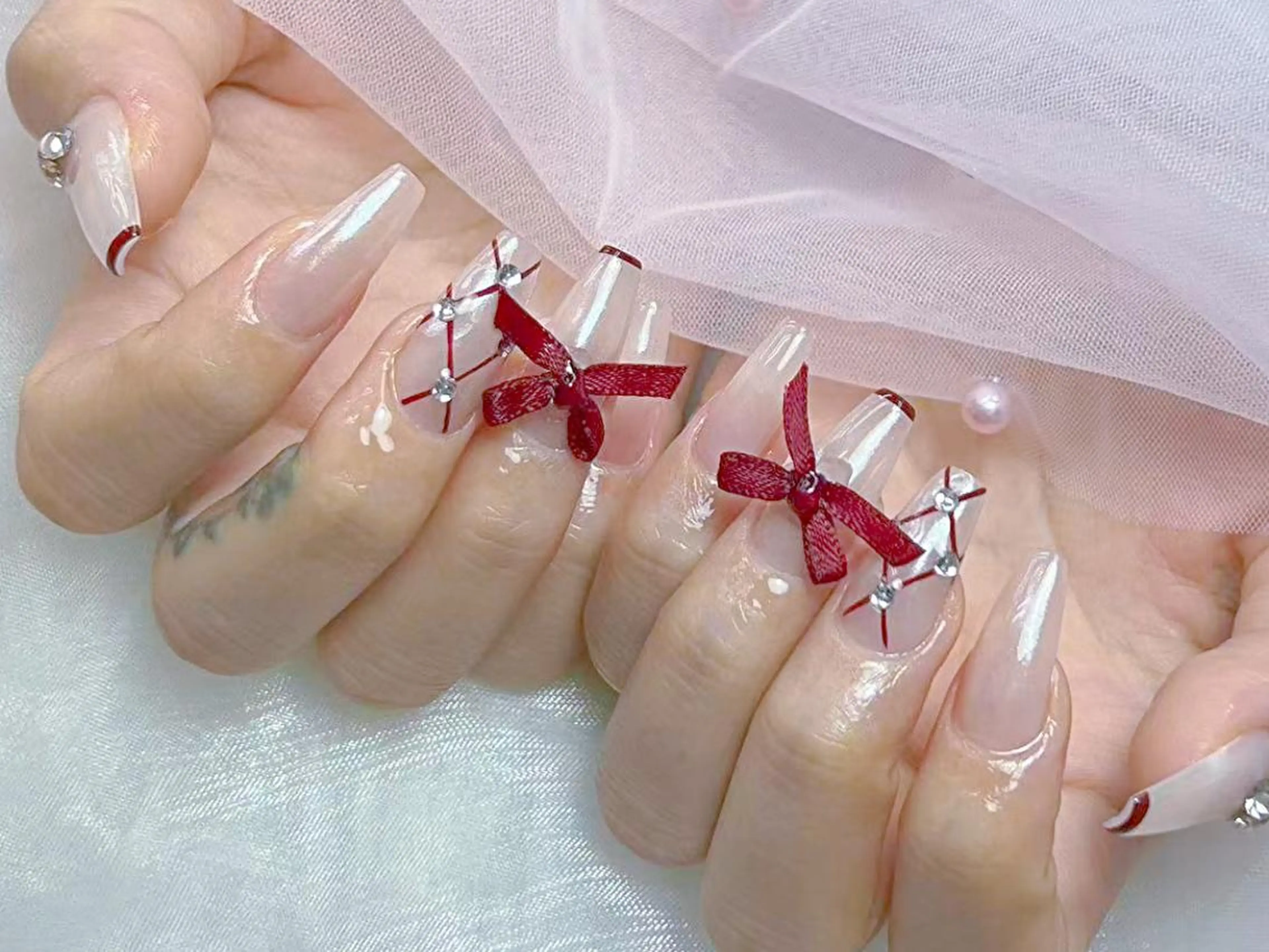 メンズ ネイル メンズ韓国風 アートネイル フレンチネイル ジェルネイル キラキラネイル Bloom kabukiのネイルデザイン