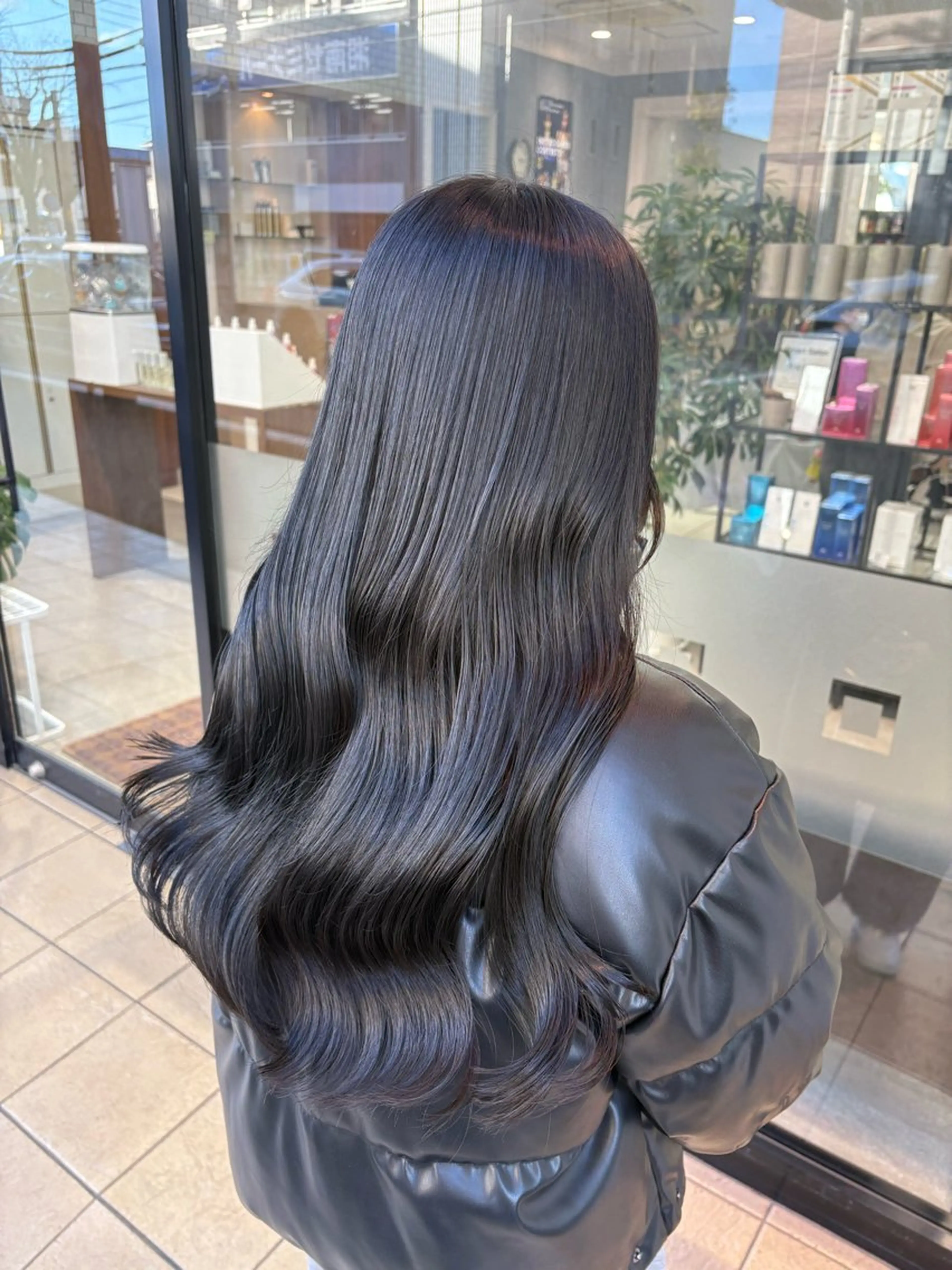 ロング ヘアカラー 艶髪/透明感カラー 🫧韓国ヘアのヘアスタイル